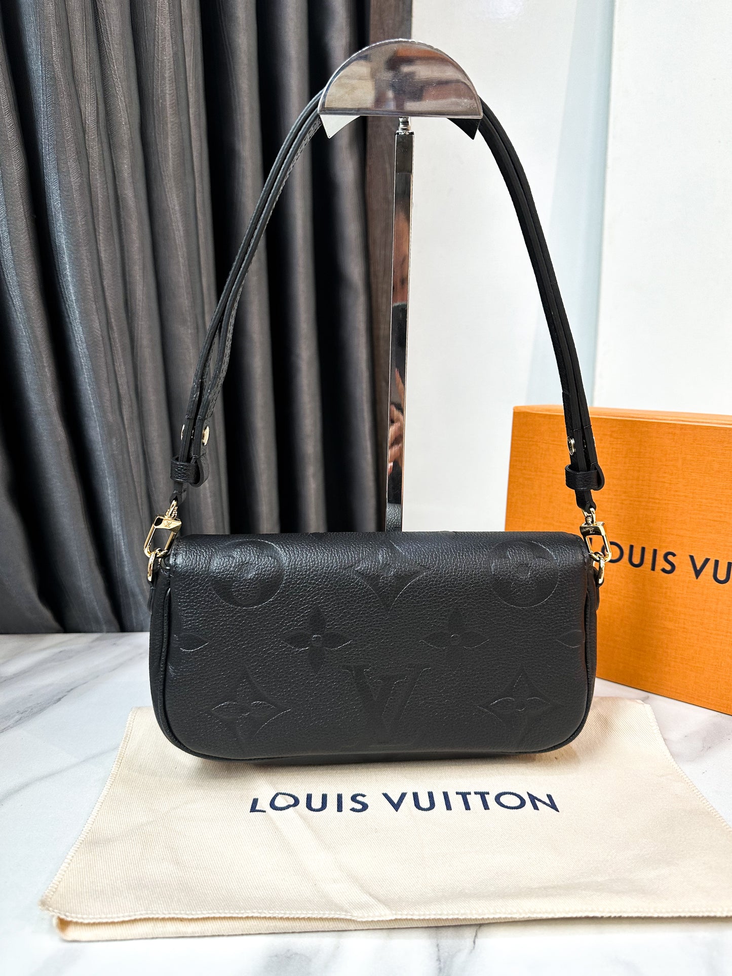 LV Ivy Da Bê New