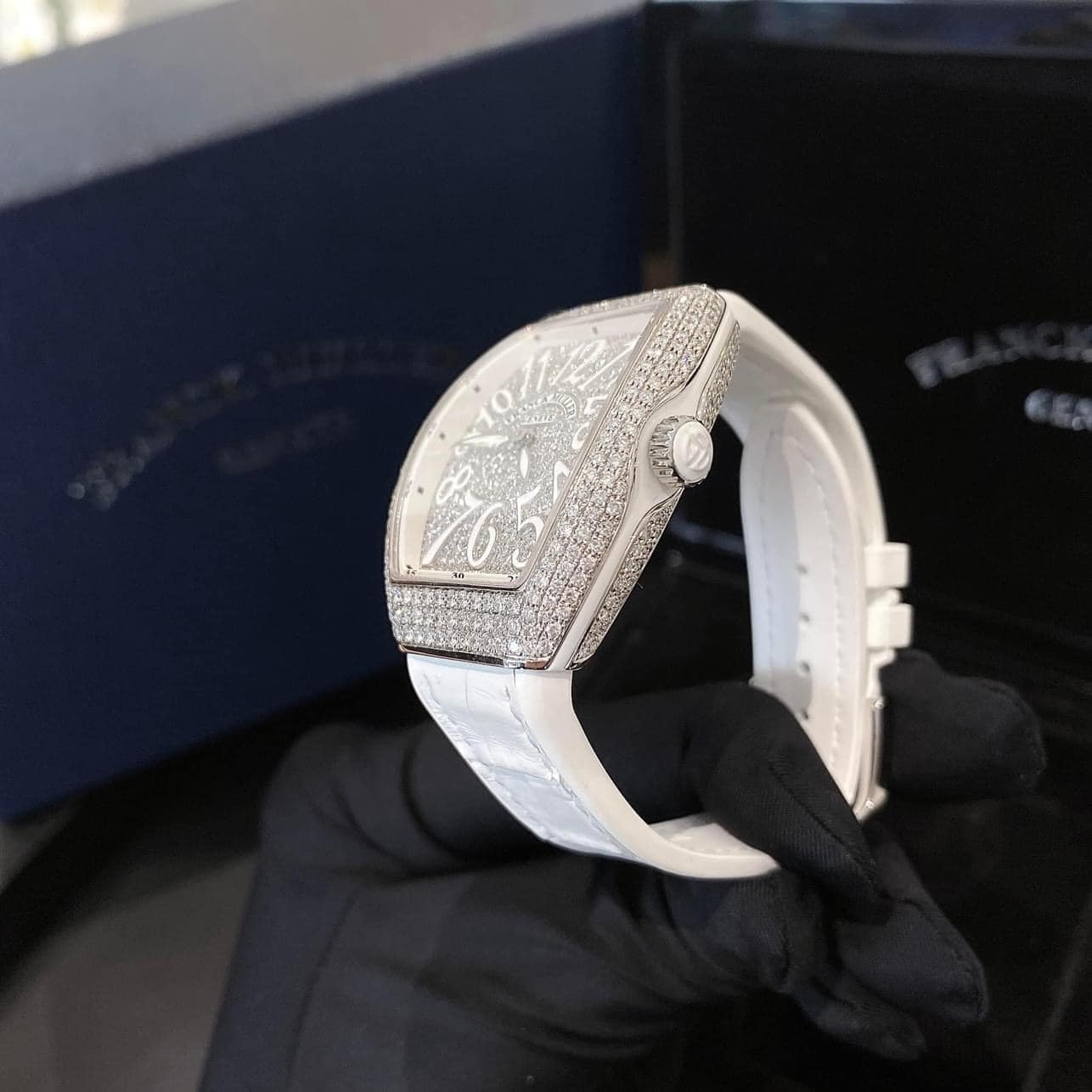 A Franck Muller V32 Custom Diamond Watch