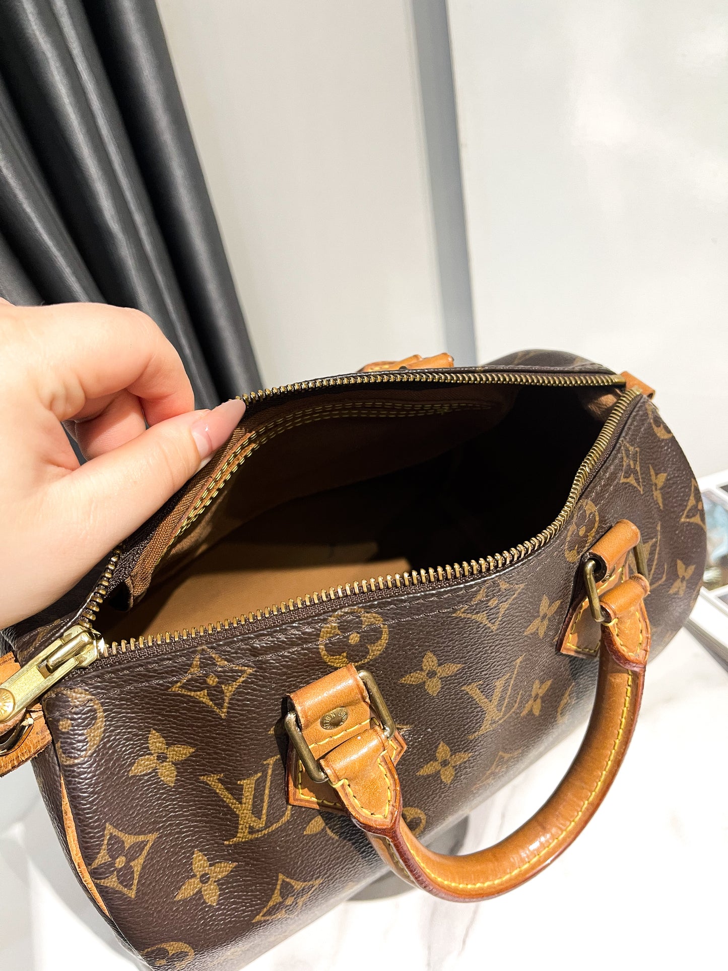 LV Speedy 25
