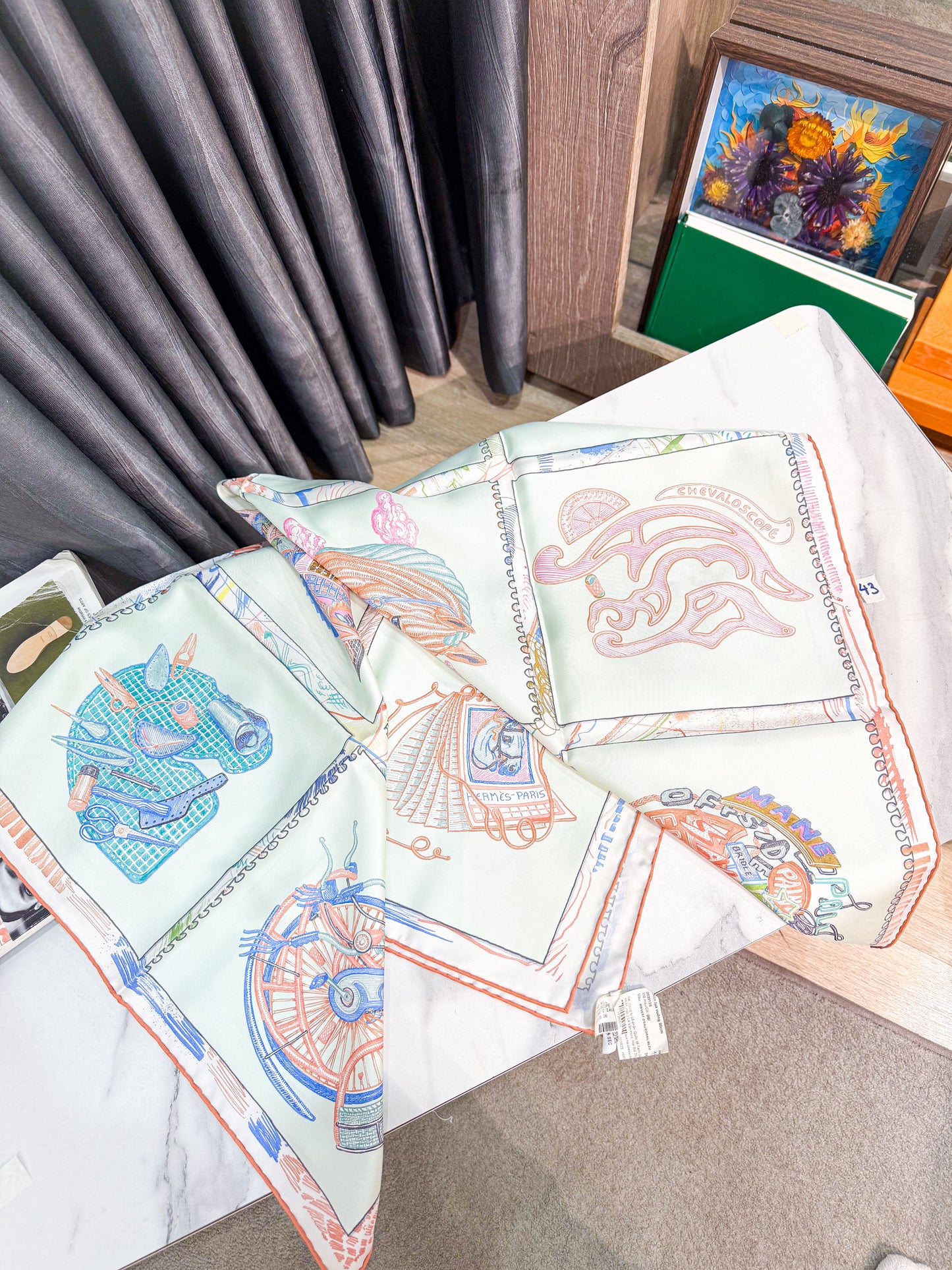 Khăn Lụa Hermes New Khổ 90x90 HN43 4/11