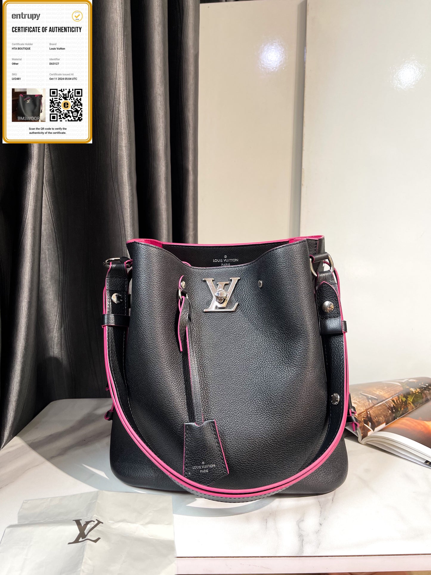 LV Lockme Bucket Da Bê