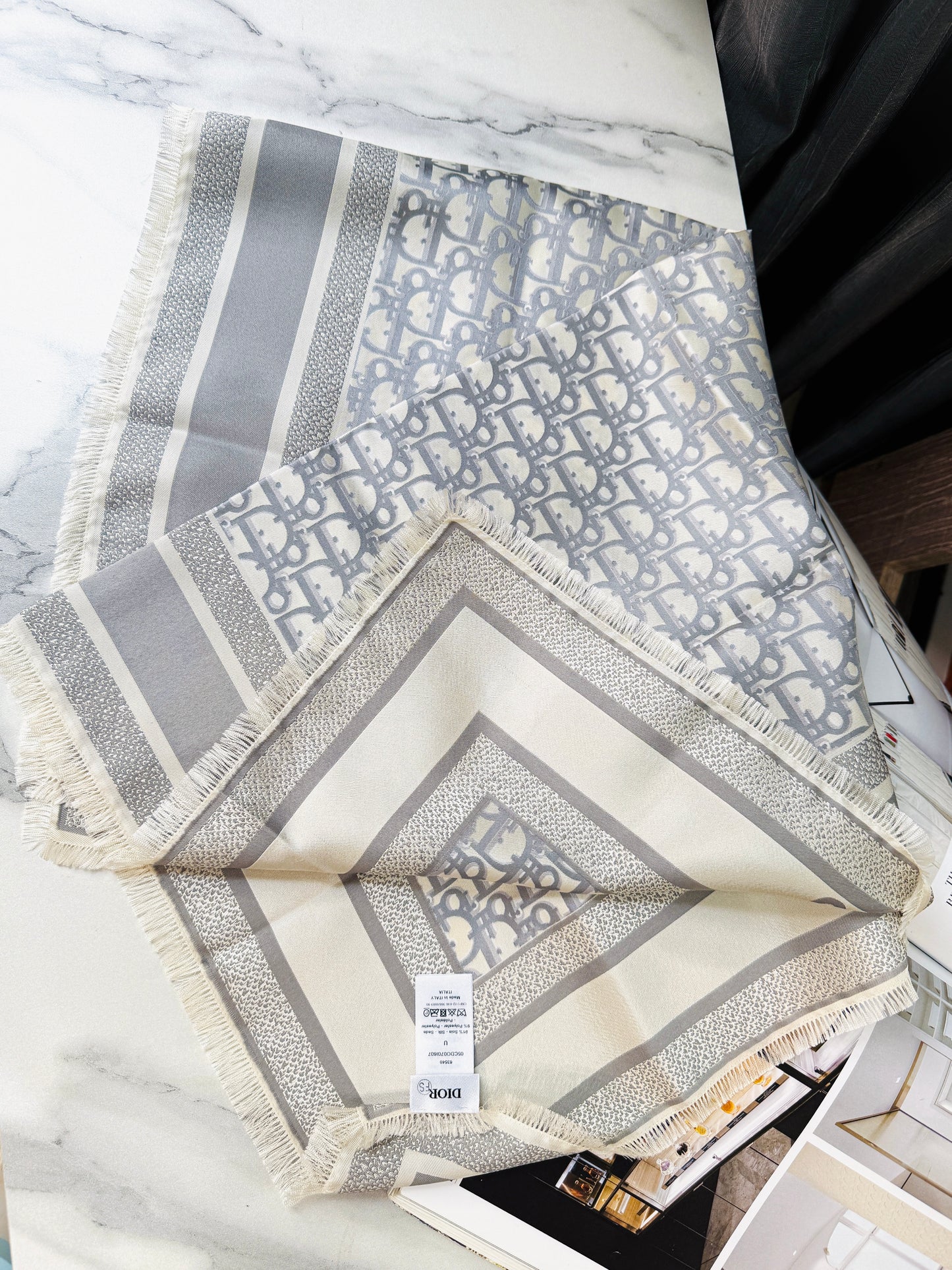 Khăn Lụa Dior Khổ 70x70 28/7
