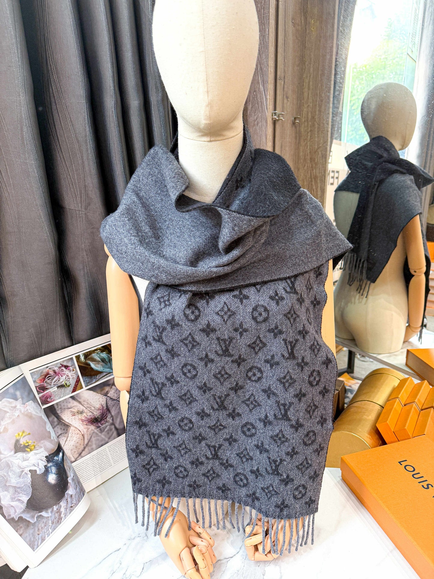 Khăn LV Len + Cashmere 5/6