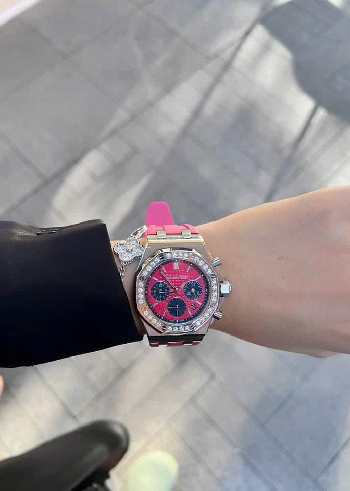 Đồng Hồ Audemars Piguet Royal Oak 26231ST Pink