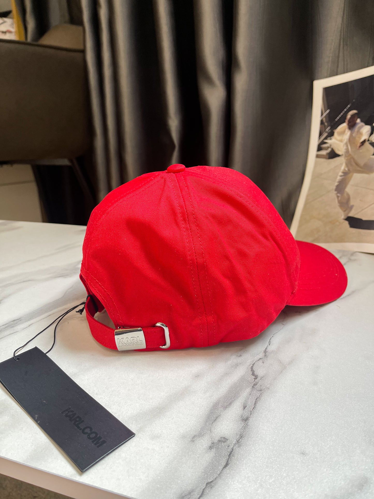 Karl New Red Hat