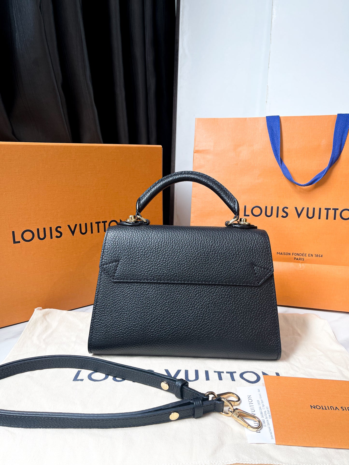 LV Twist One Handle PM