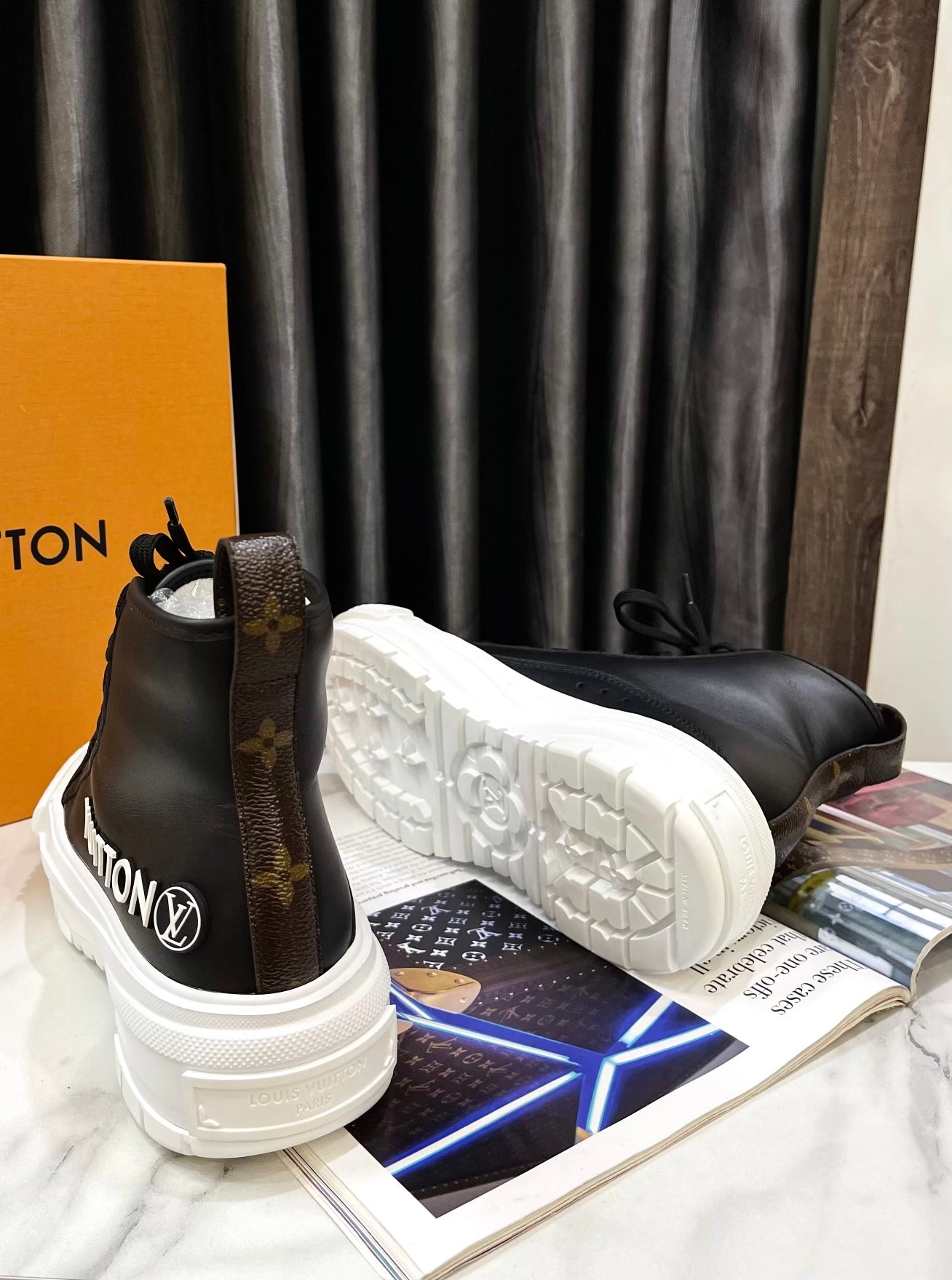 LV Trainer Boots