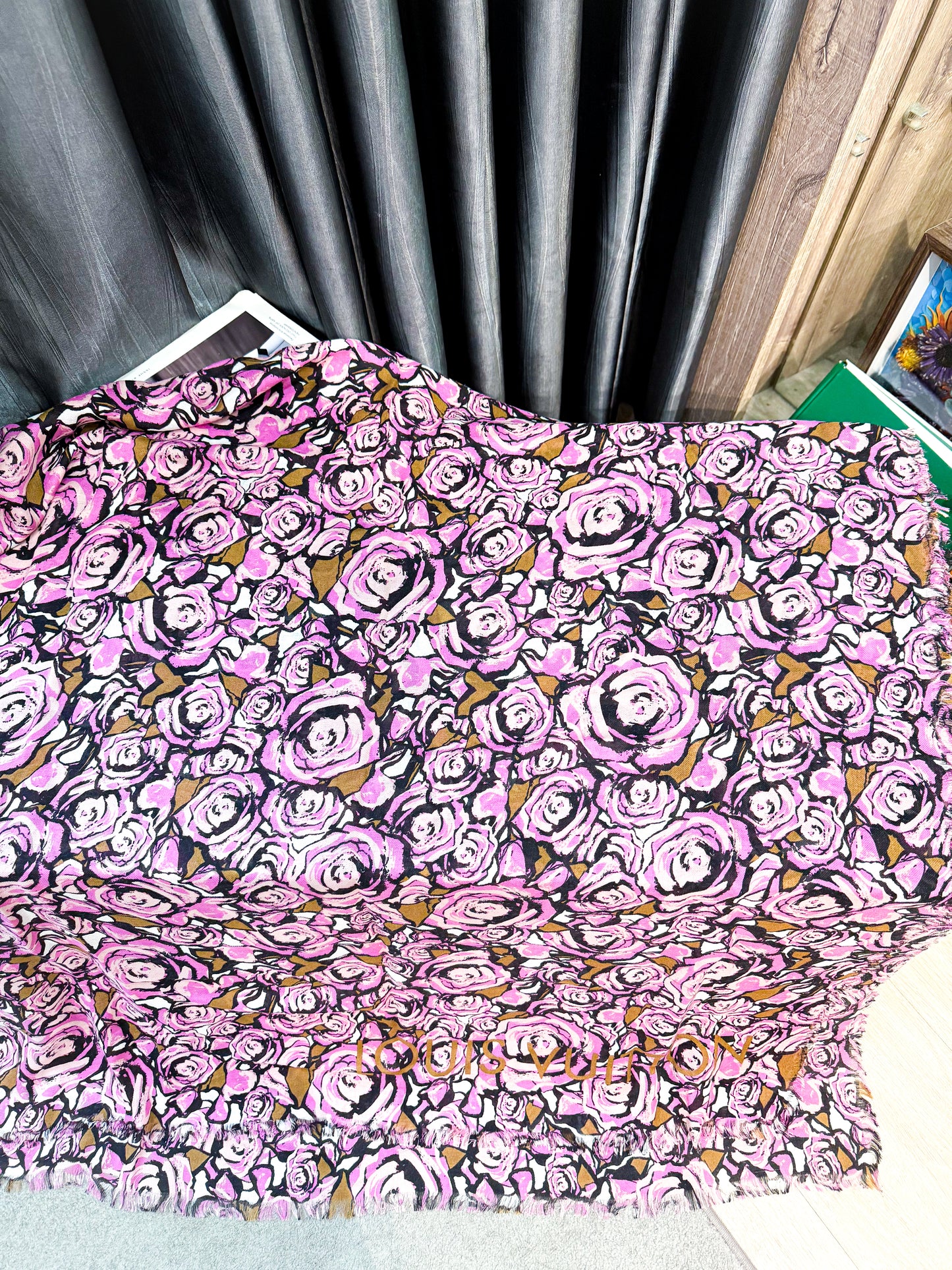 Khăn LV Hoa Hồng HN65 20/11