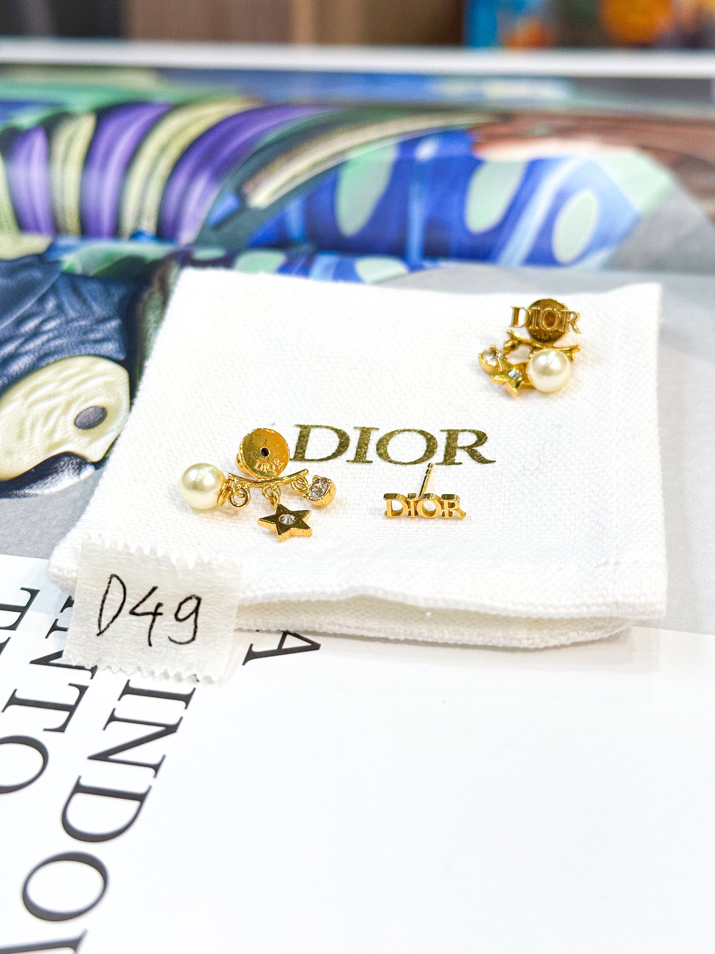 Khuyên Tai Dior D49