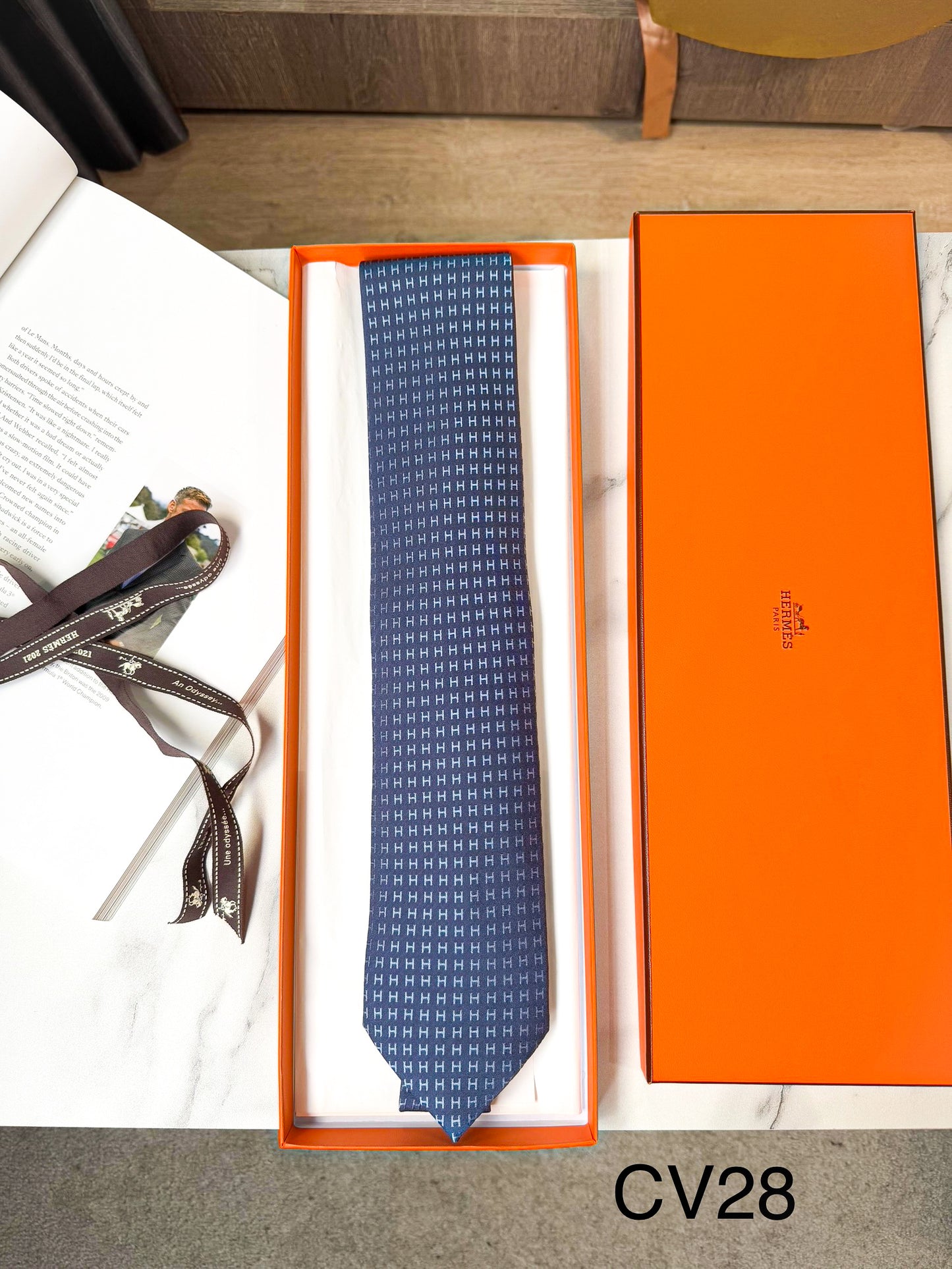 Cà Vạt Hermes CV28