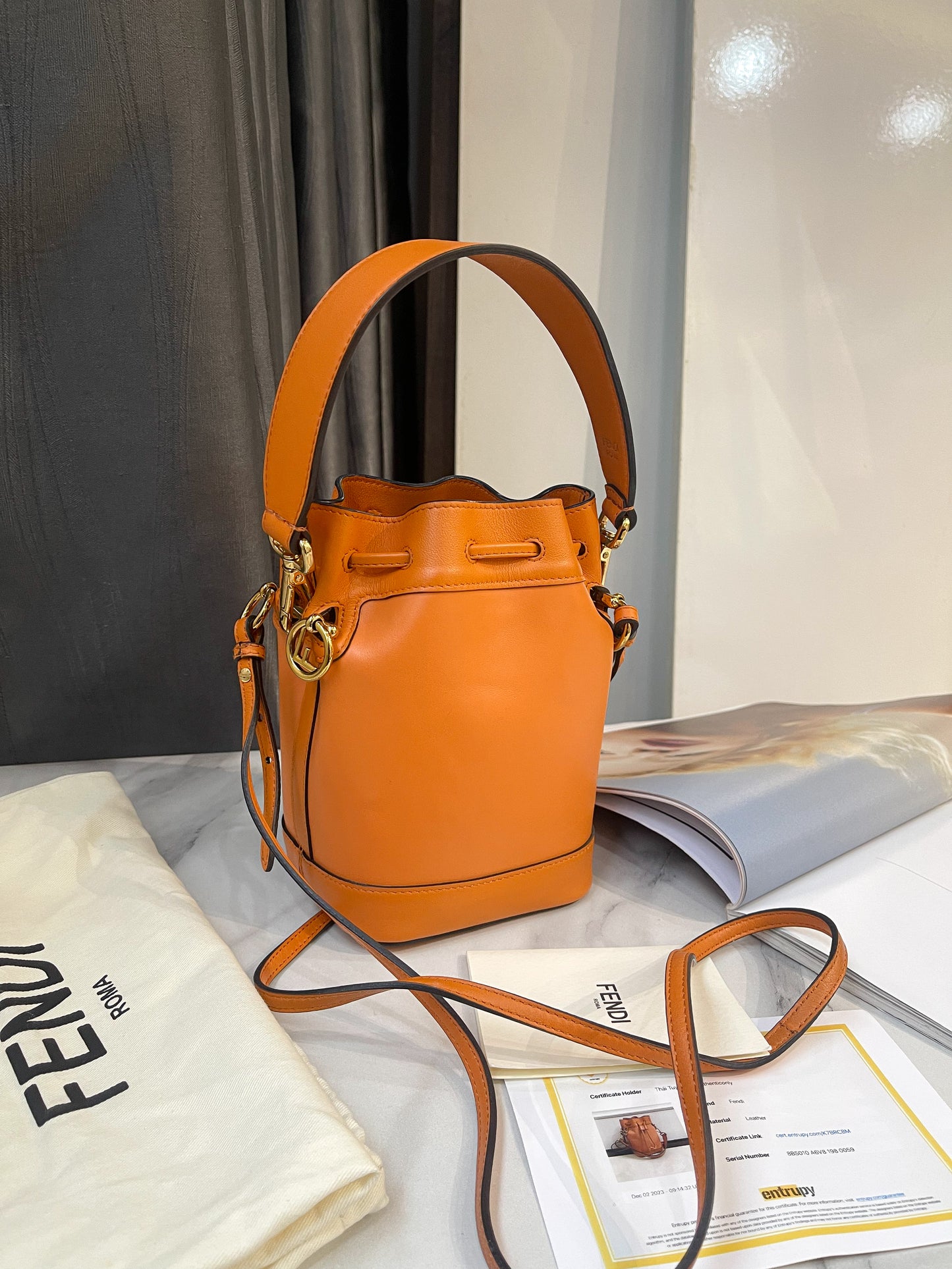 Bucket Fendi