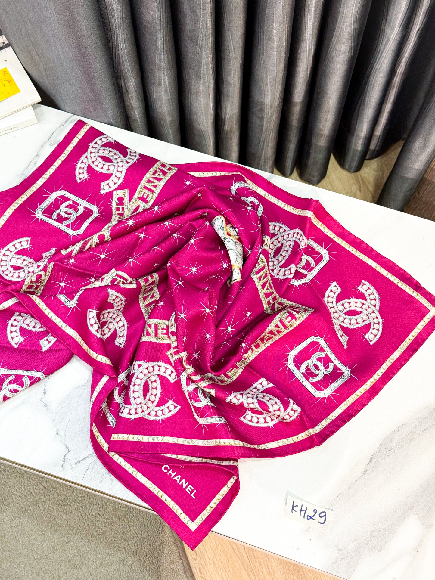 Khăn Lụa Chanel Khổ 65x65 6/11