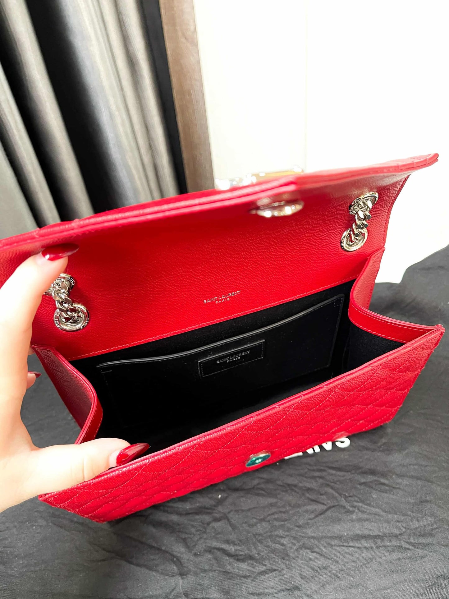 A YSL Bag Đỏ New
