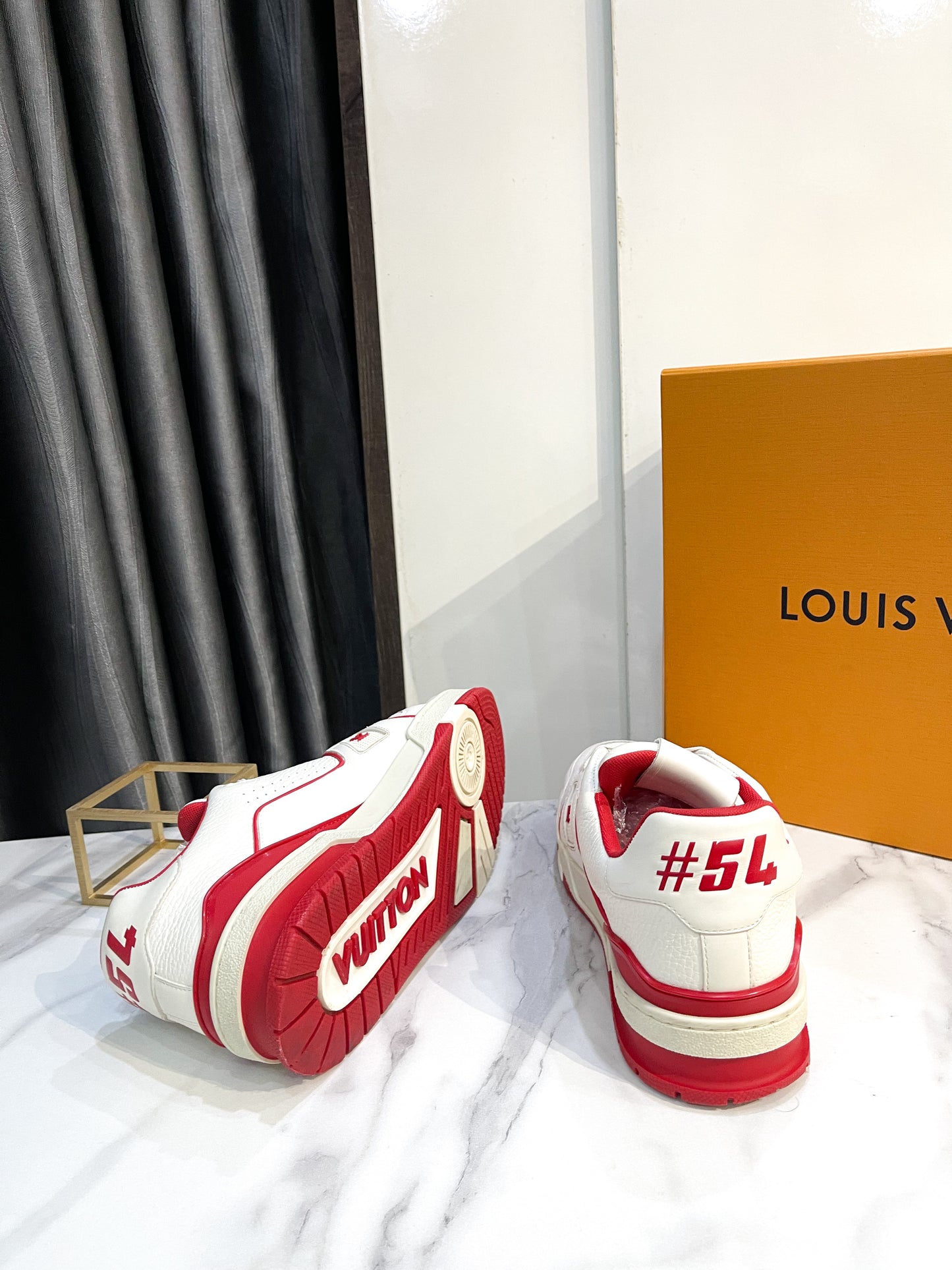Giày LV Nam Size 6 Used