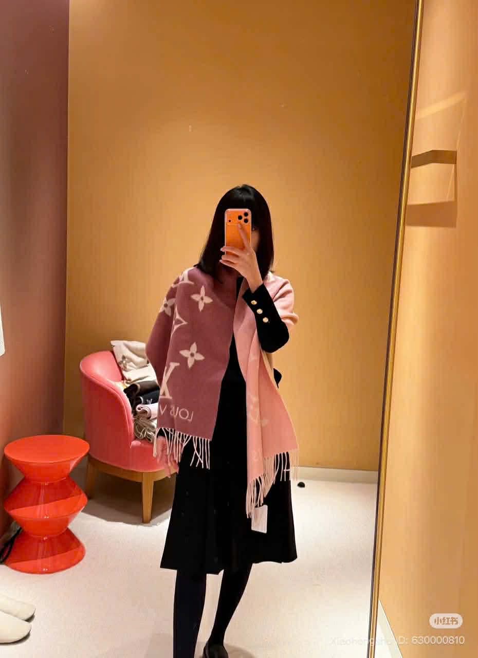 Khăn LV Cashmere Pink New KH96 6/1