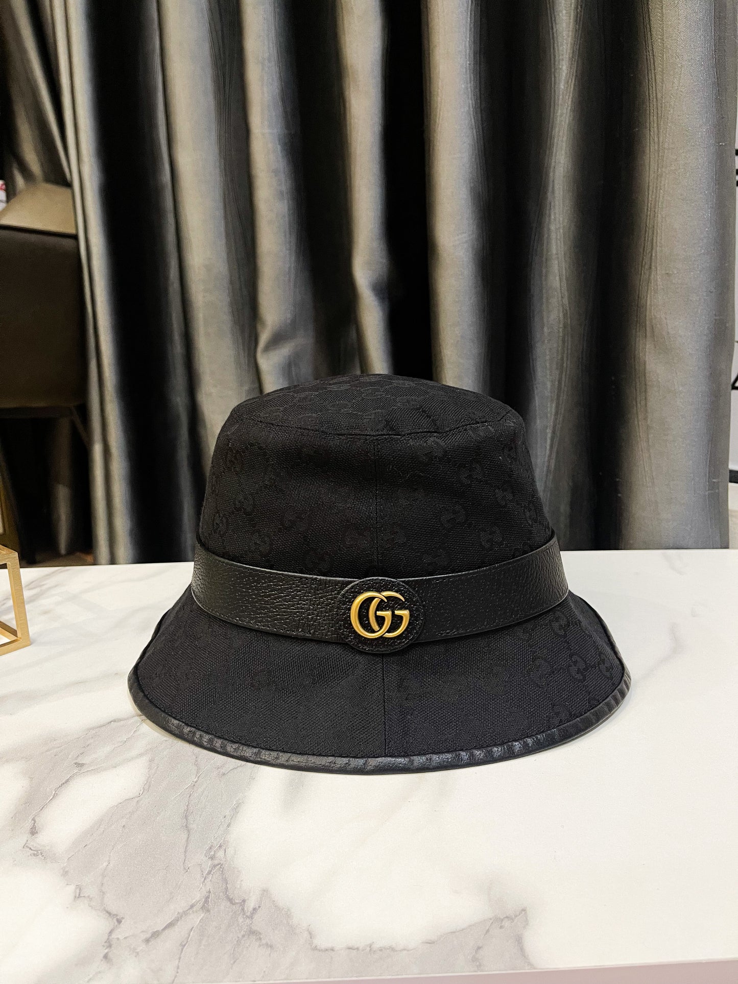 Mũ Gucci GG Đen