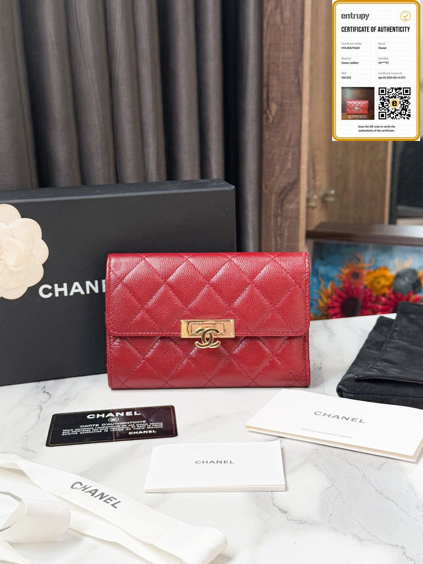Ví Gấp Chanel Caviar Đỏ