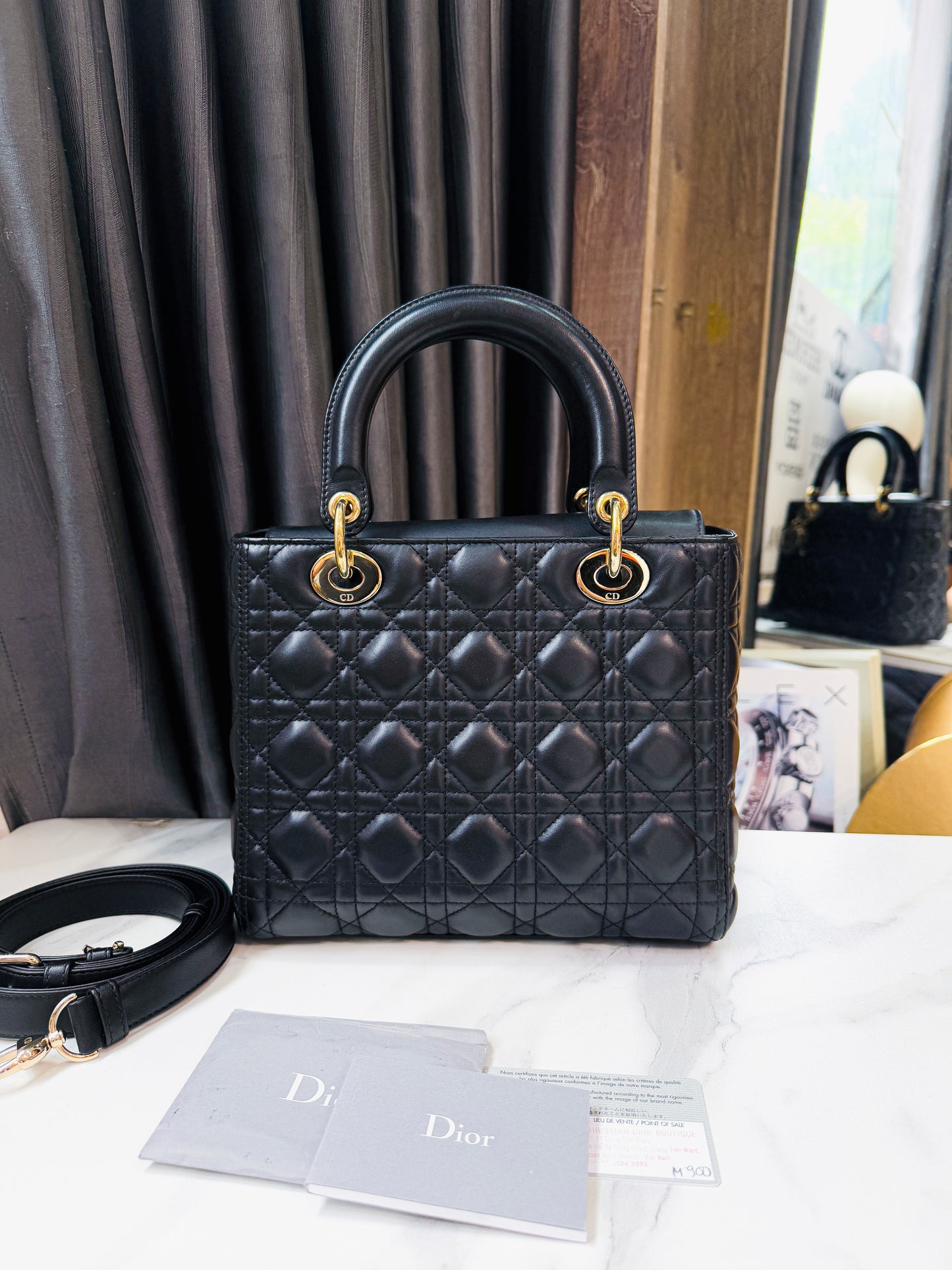 A A Dior Lady Đen M