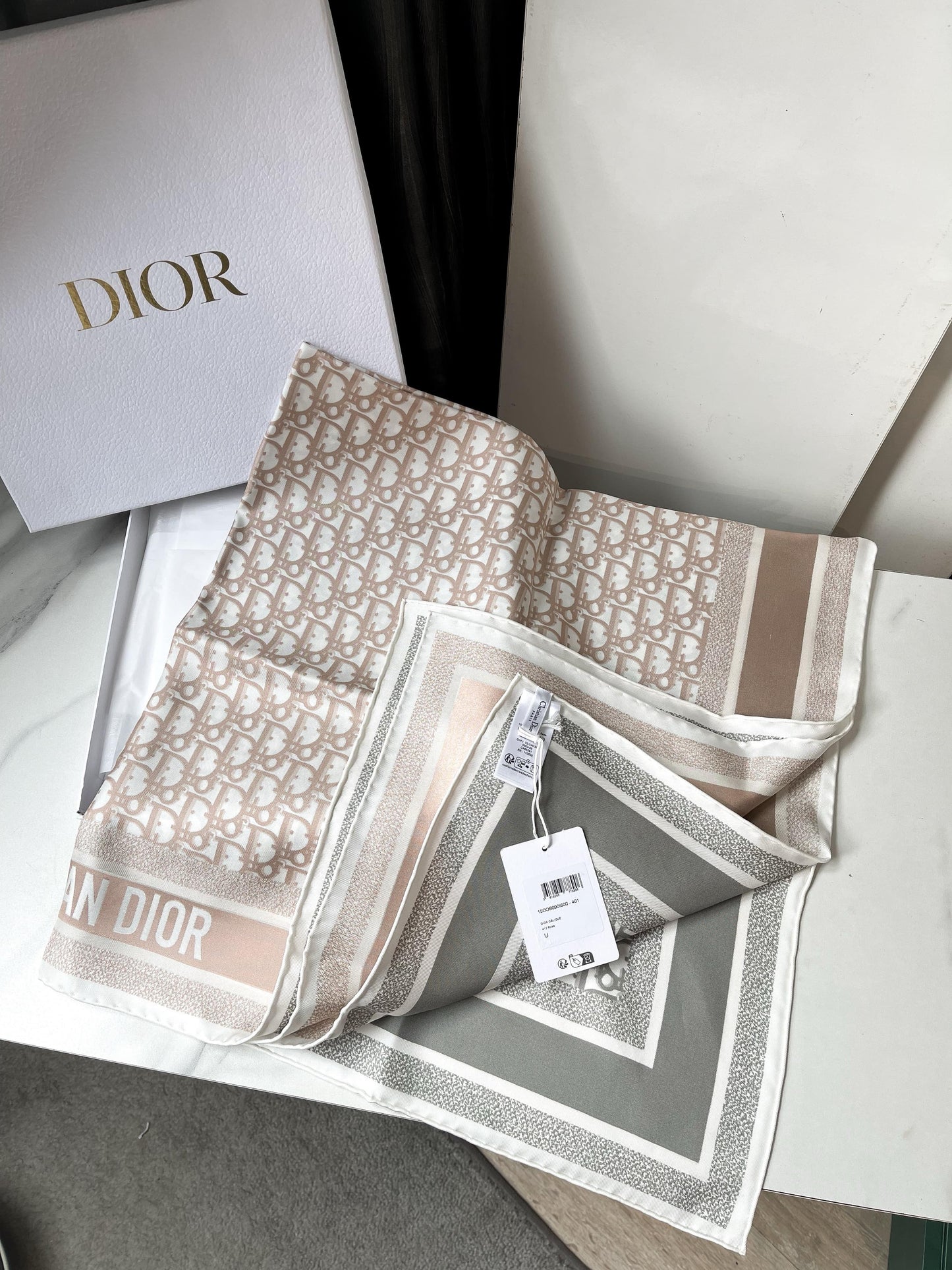 Khăn Lụa Dior New 2 Mặt