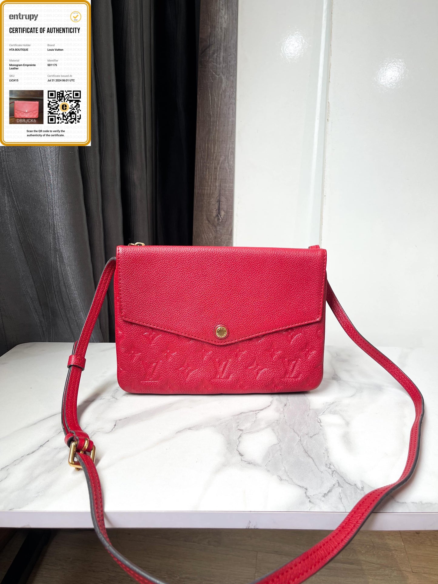 LV Twice Da Bê Đỏ