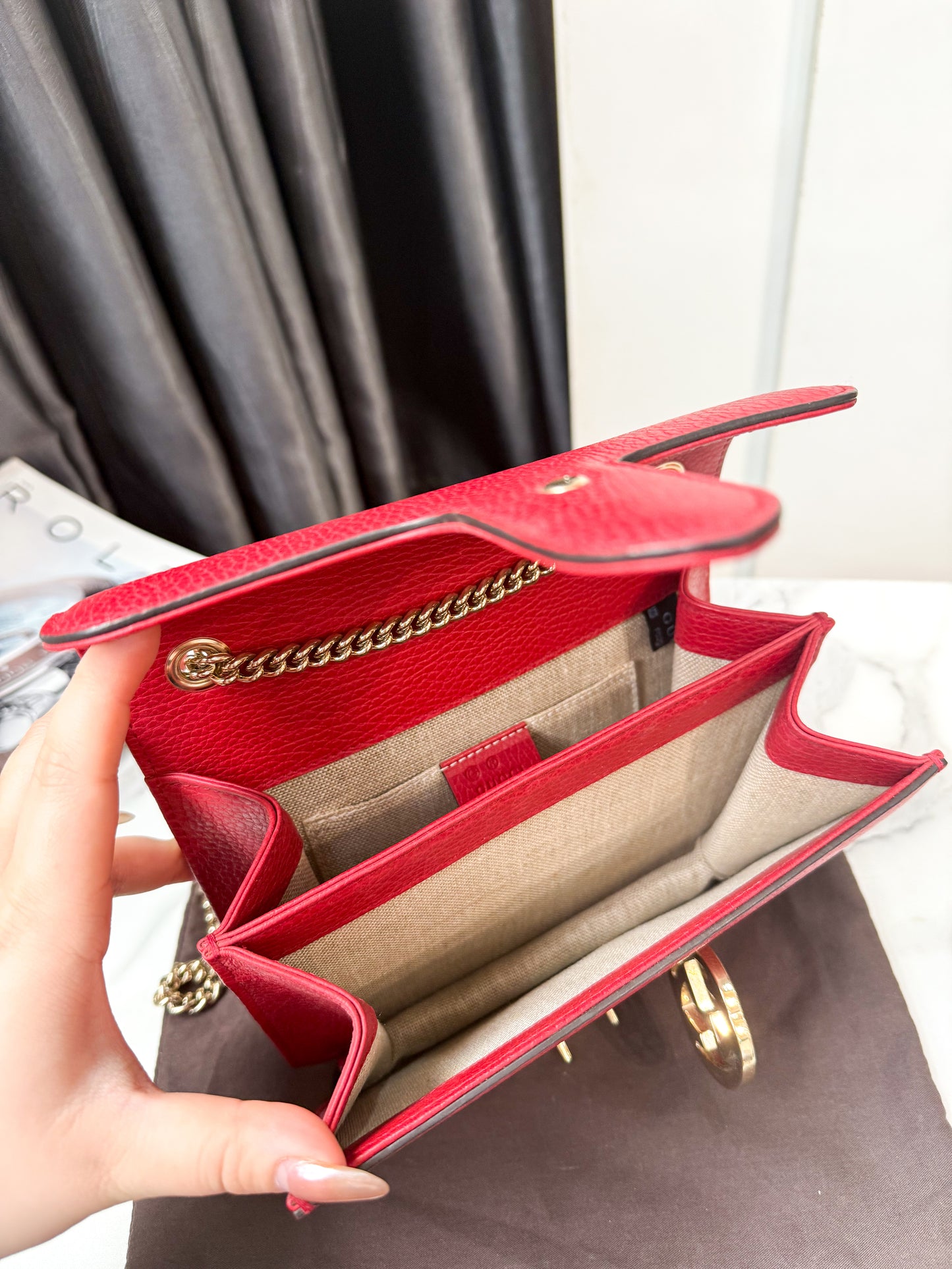 Gucci Interlocking Đỏ
