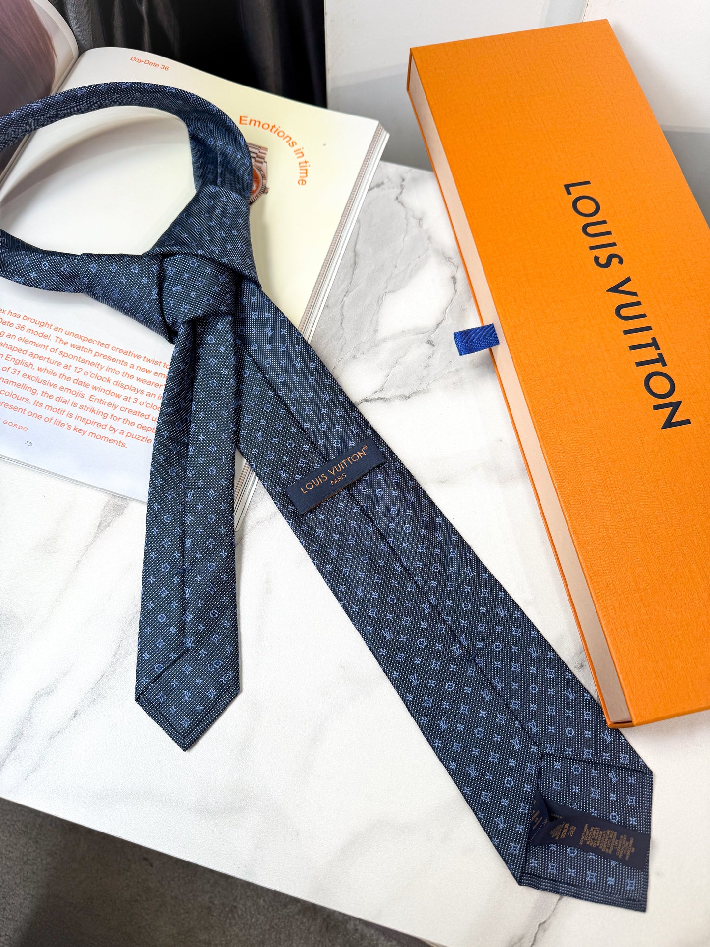 Cà Vạt LV New 18