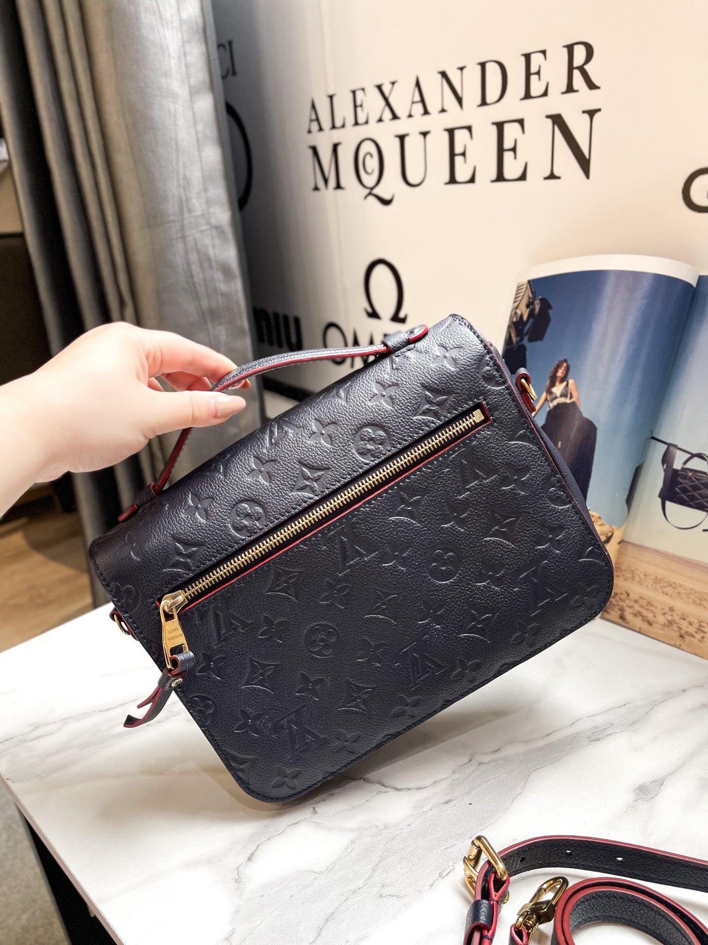 Metis LV Calf Leather