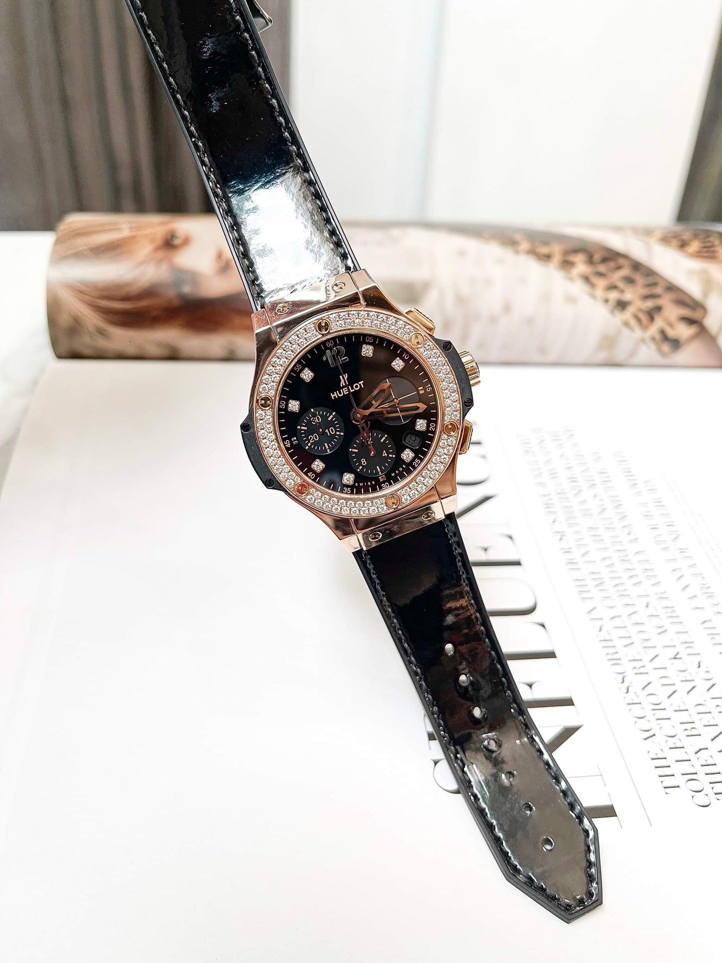Đồng Hồ Hublot Bigbang 41mm Gold Diamond Benzel Shinny