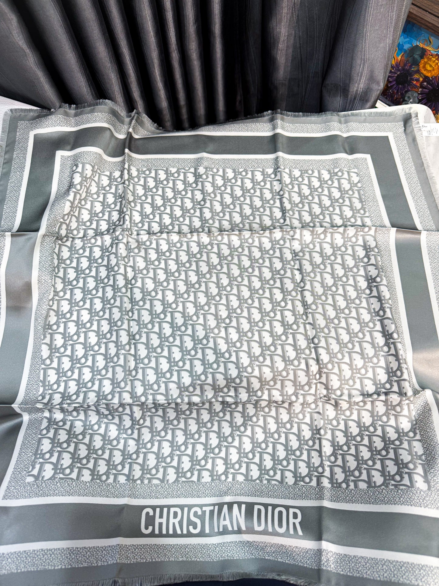 Khăn Lụa Dior New Khổ 70x70 HN2 24/10