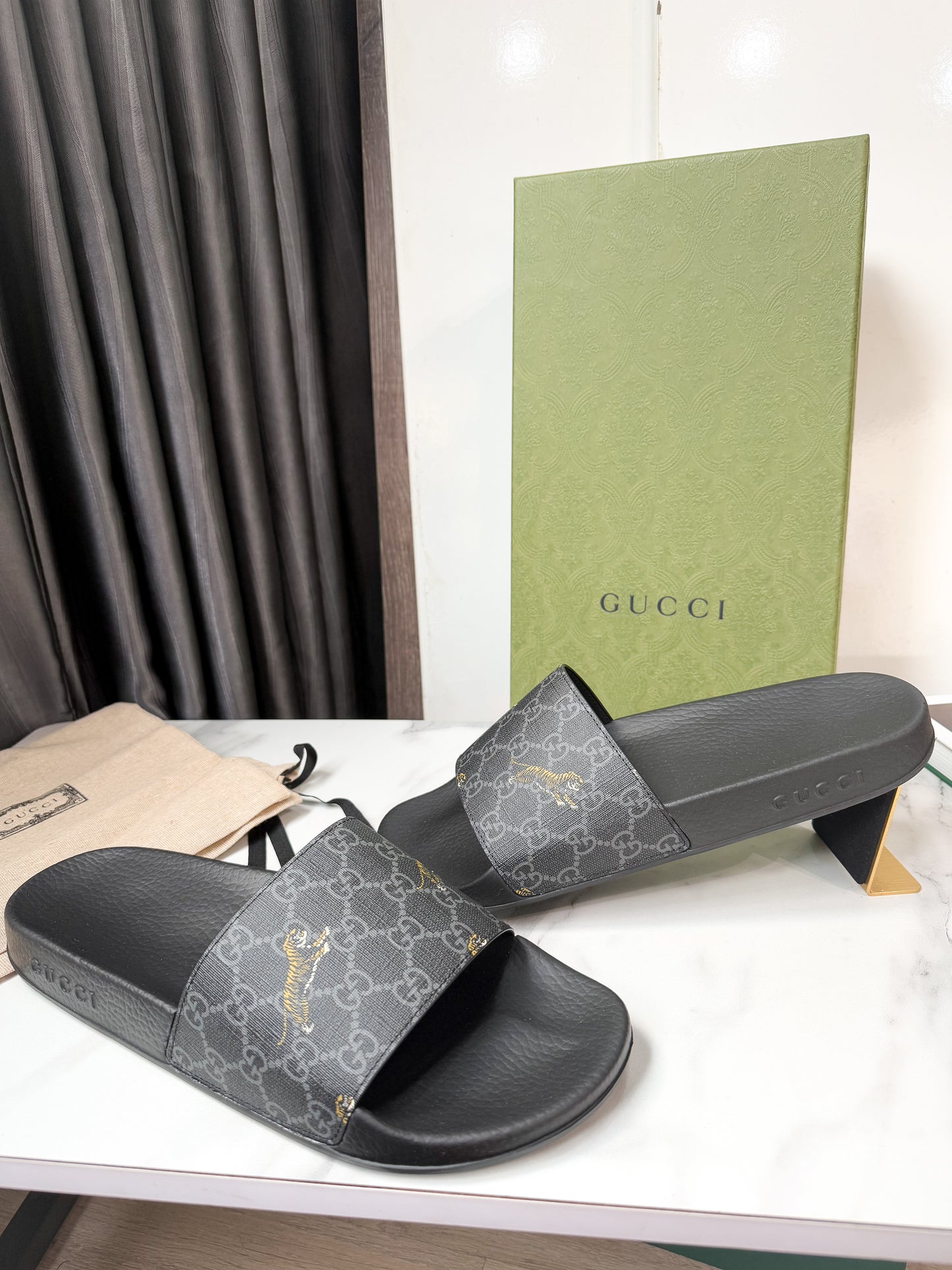 Dép Gucci Hổ Size 11 (45)