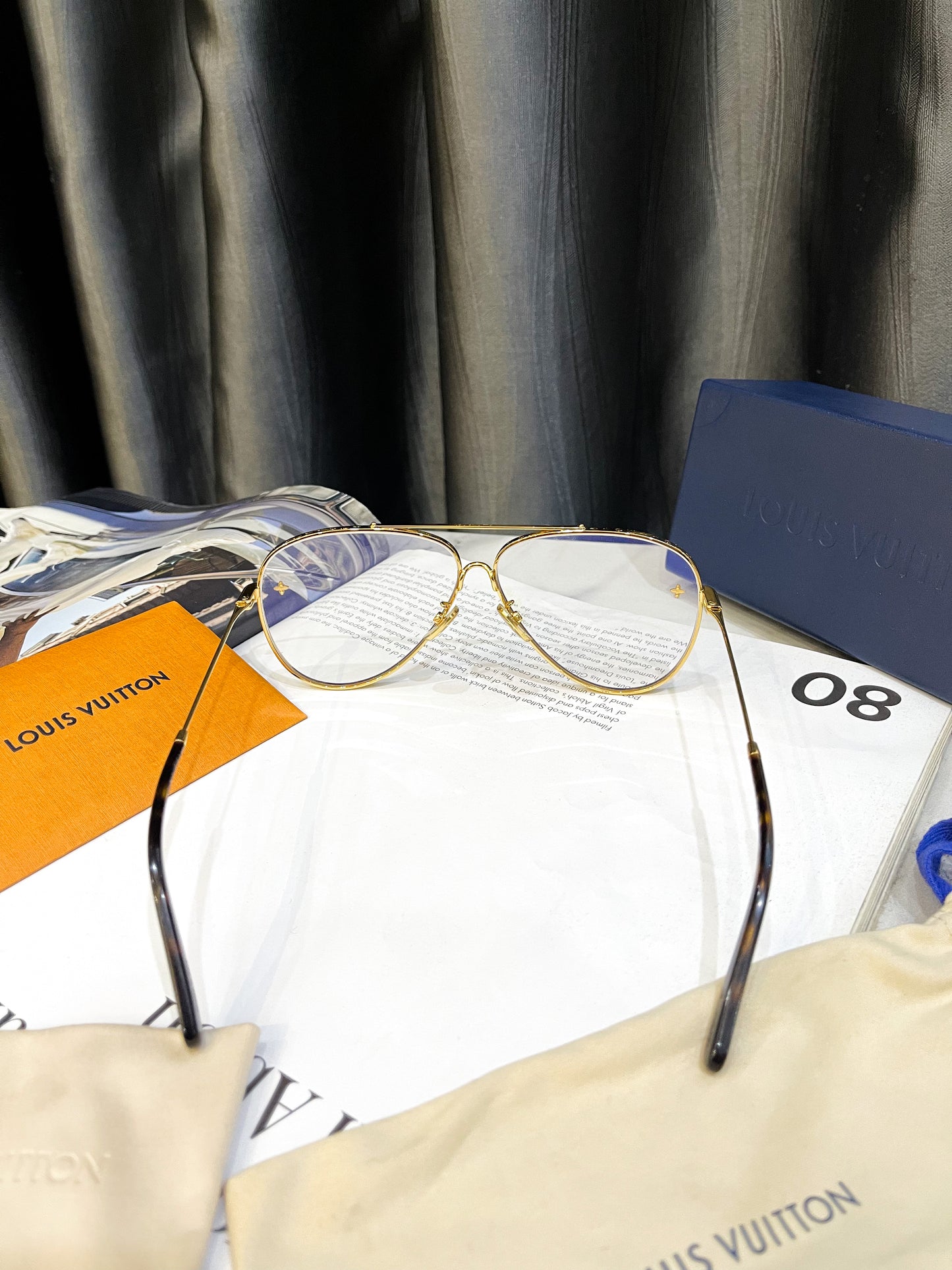 LV glasses