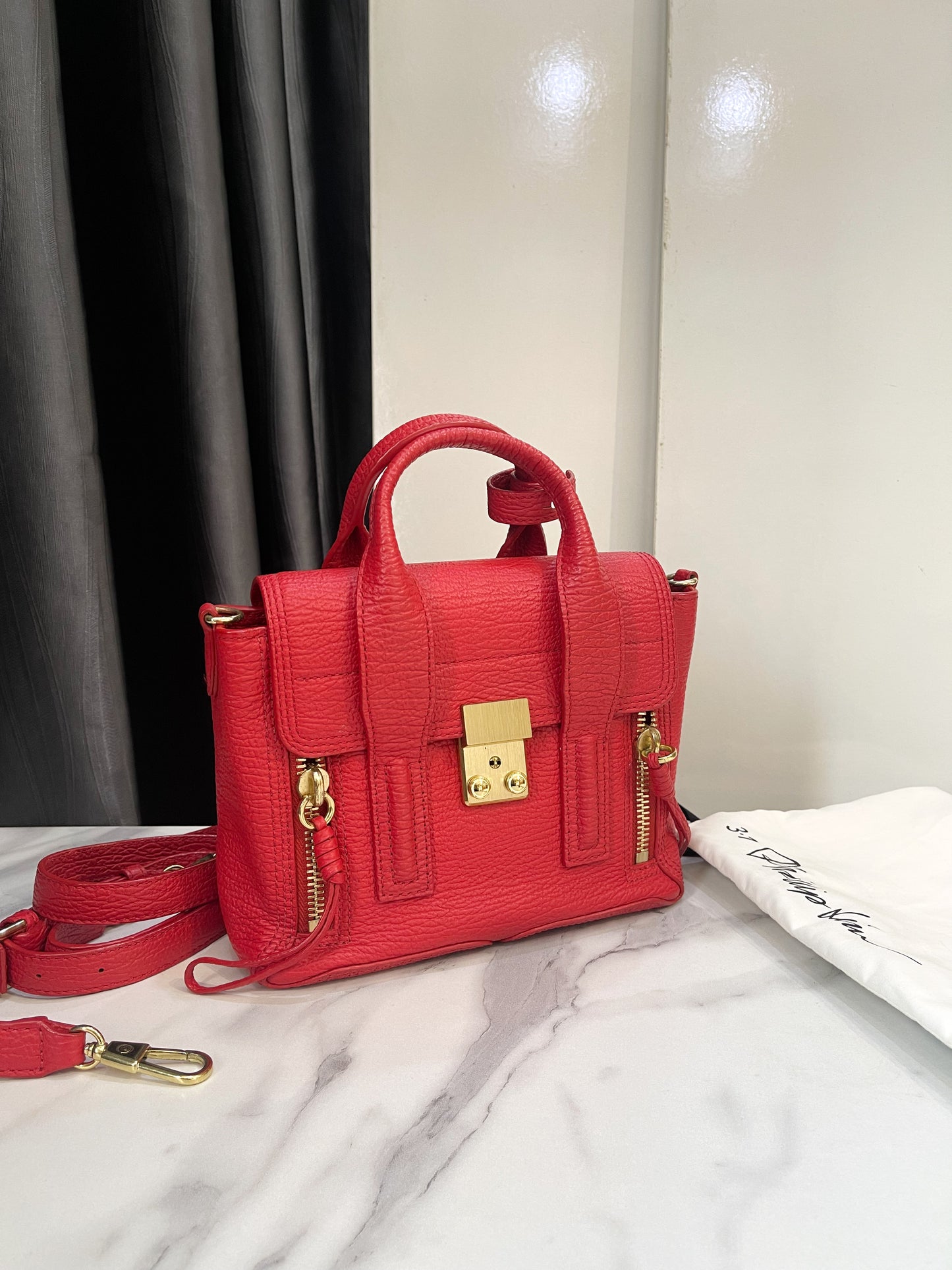 Phillip Lim Đỏ