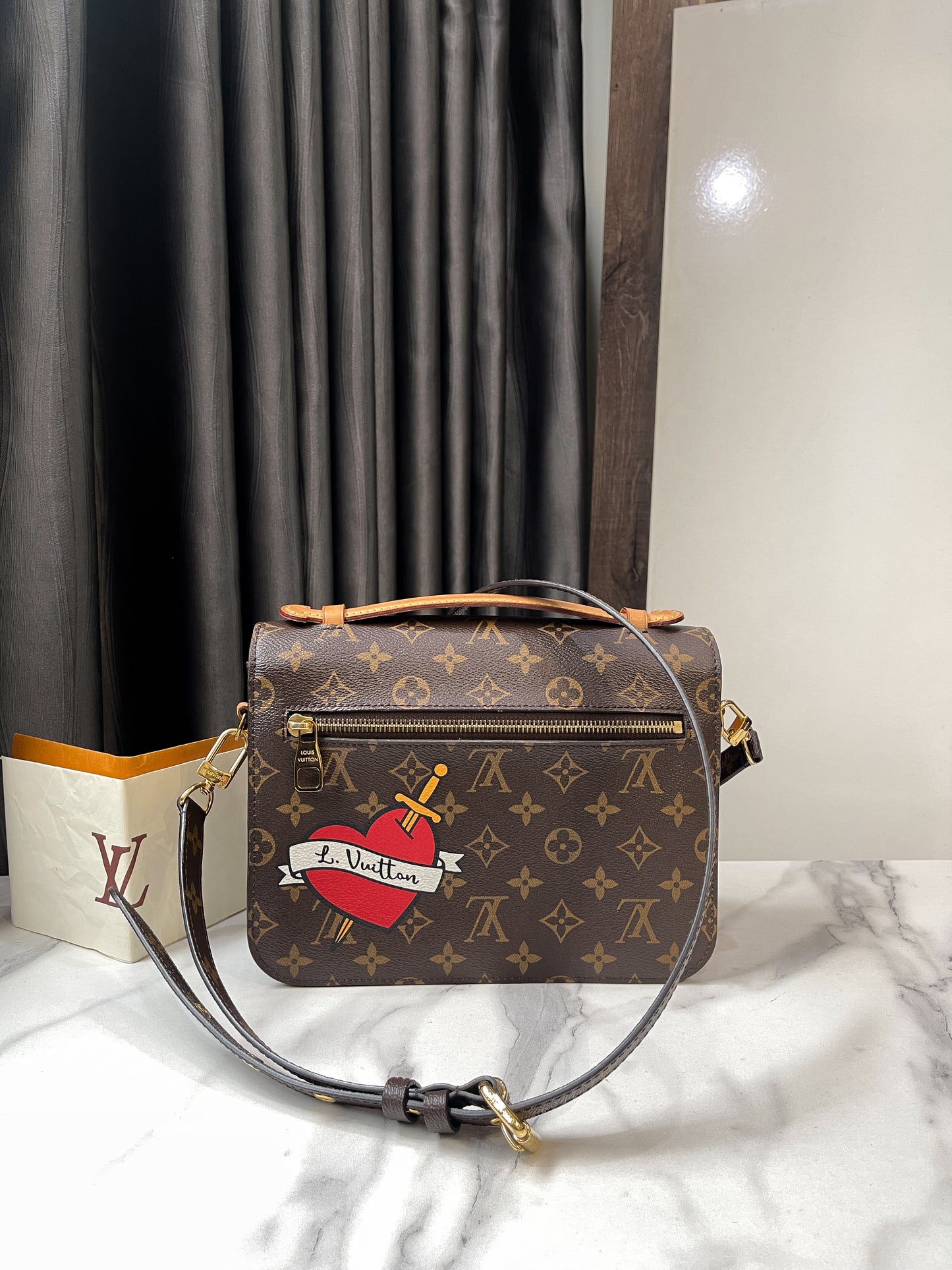 LV Metis Mono Charm