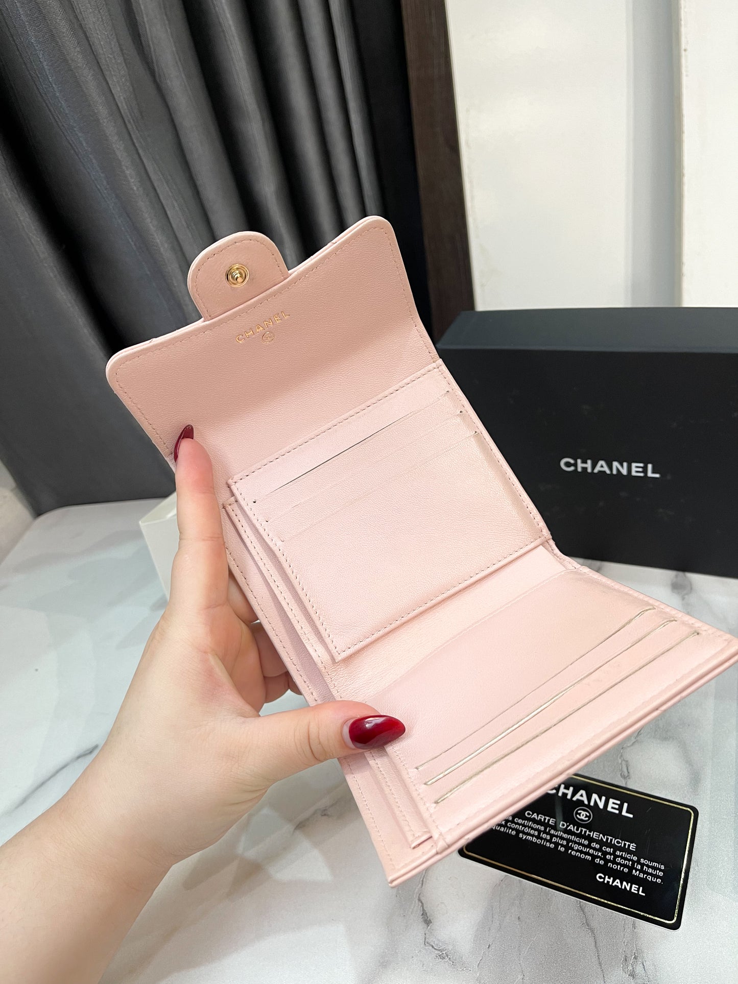 Ví Gấp Chanel Hồng