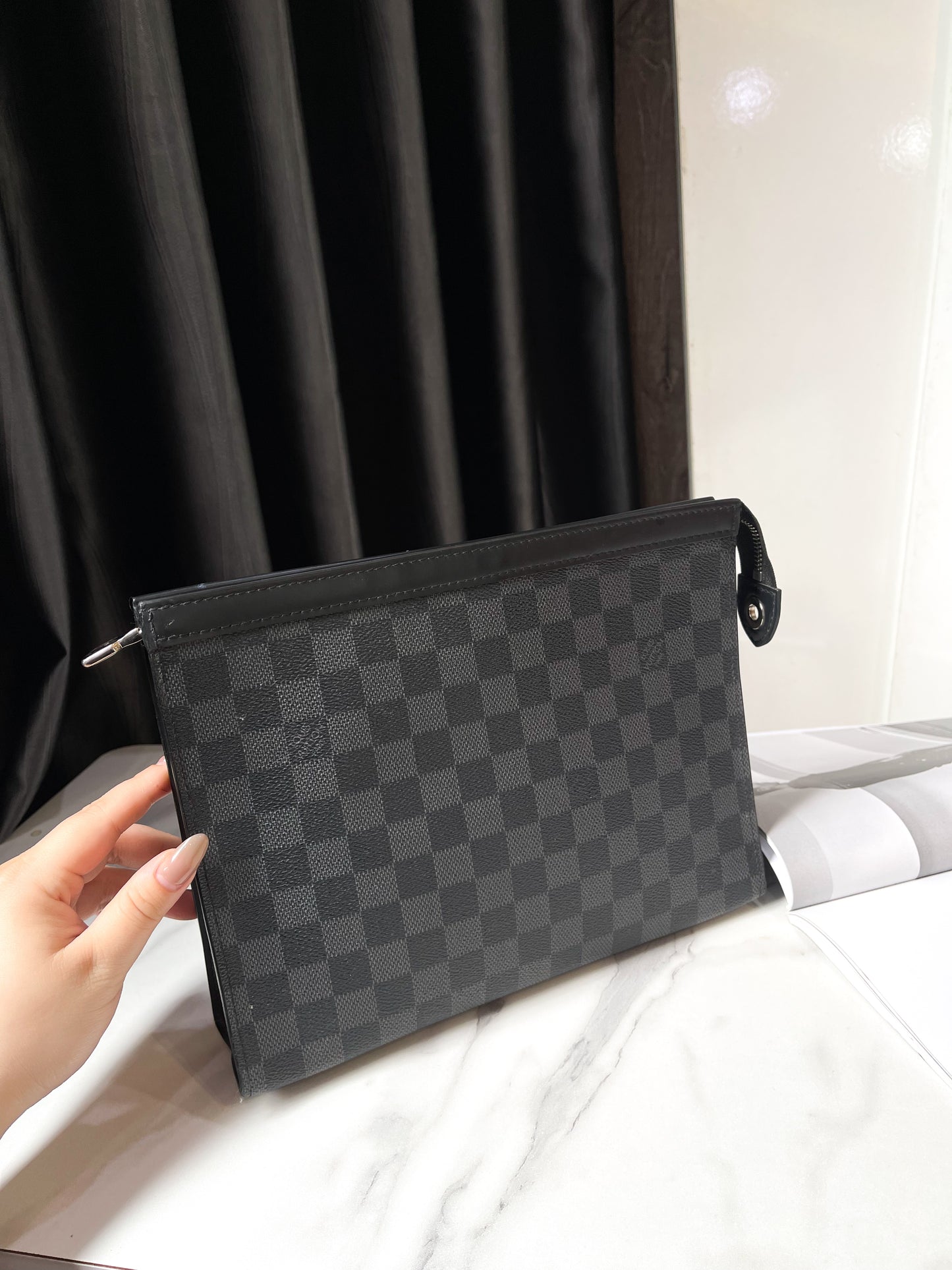 Clutch LV Damier