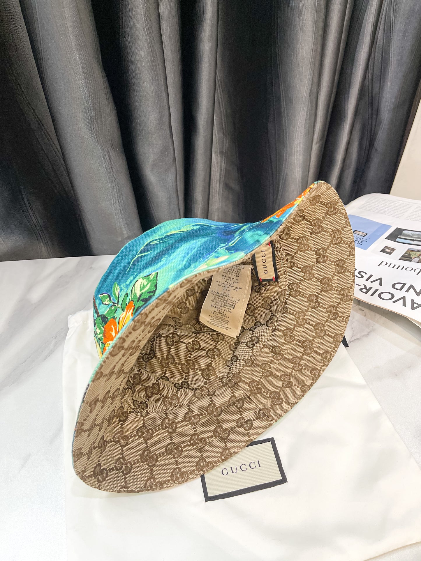Mũ Gucci 2 Mặt