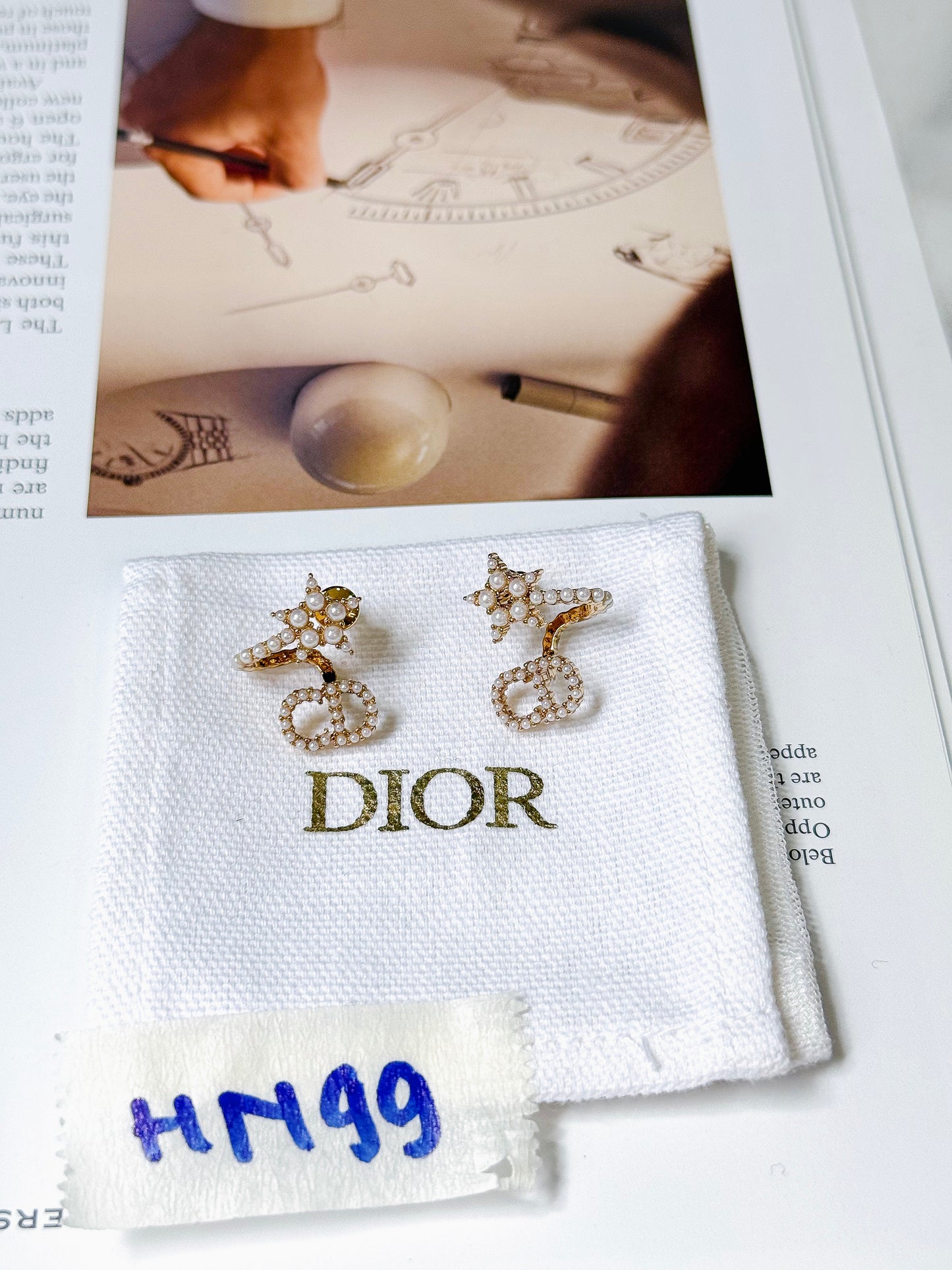 Khuyên Tai Dior New HN99