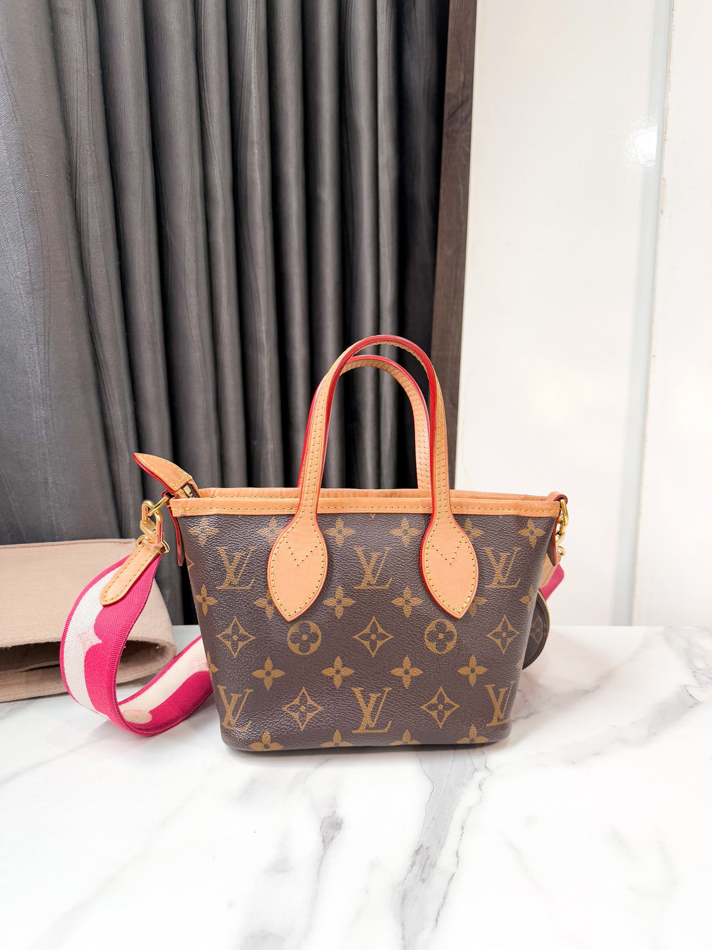 LV NVF BB
