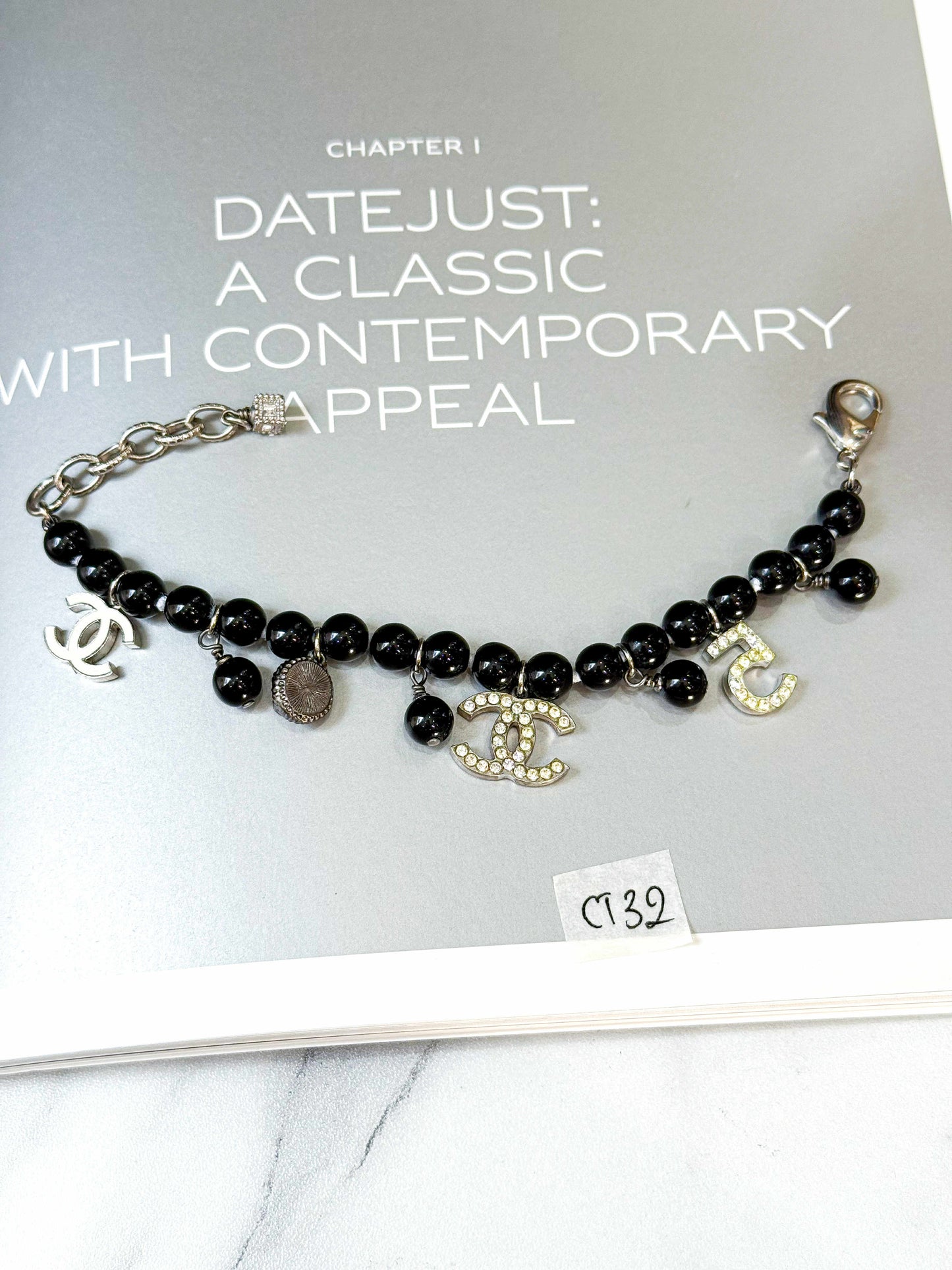 Vòng Tay Chanel Used CT32