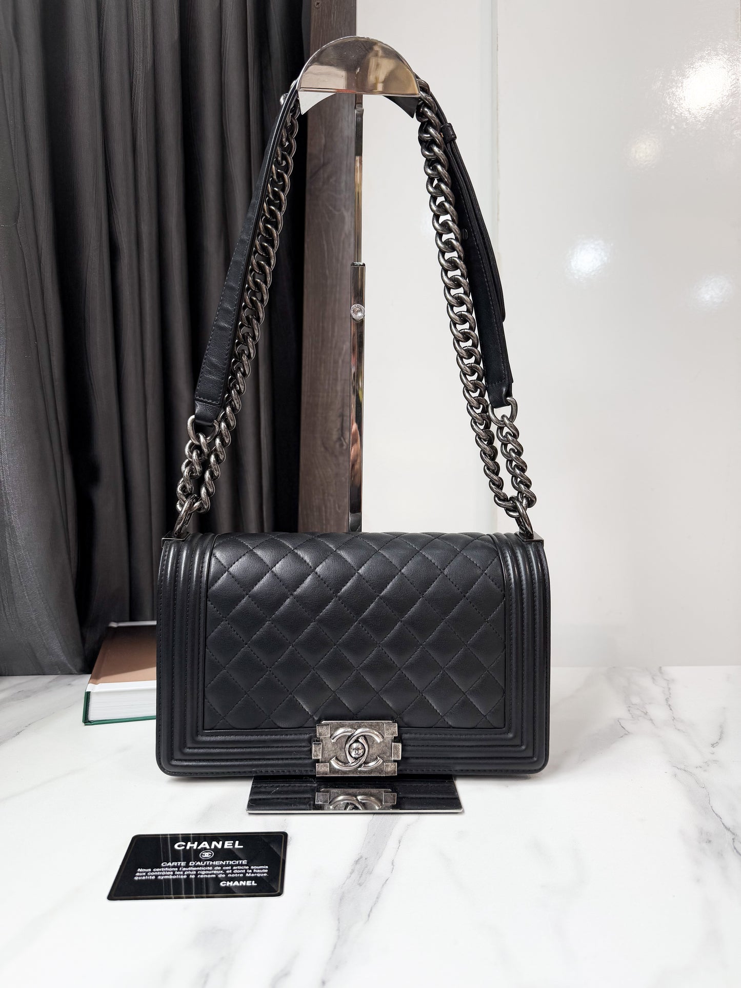 Chanel Boy Size M