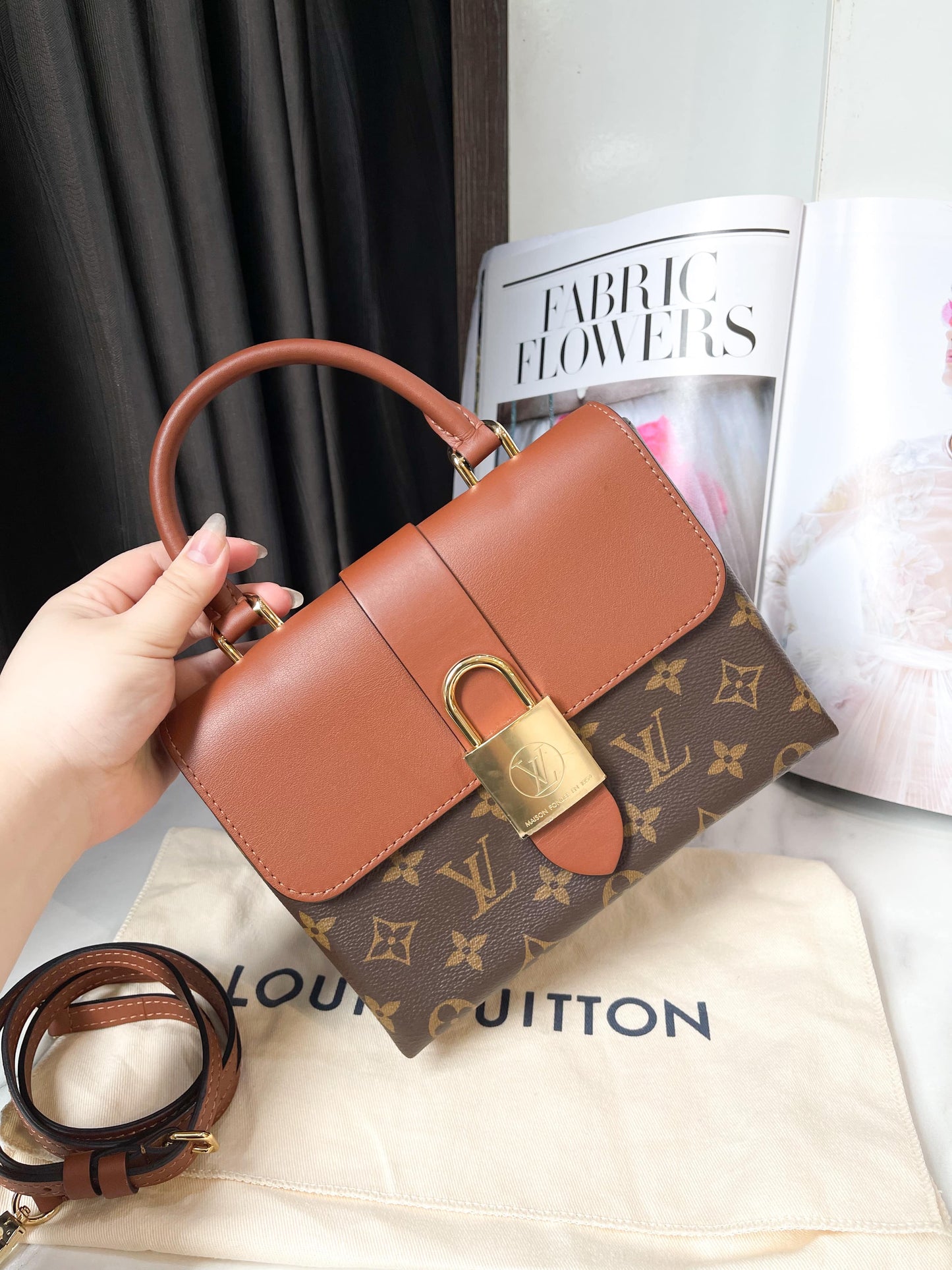 LV Locky BB Nâu