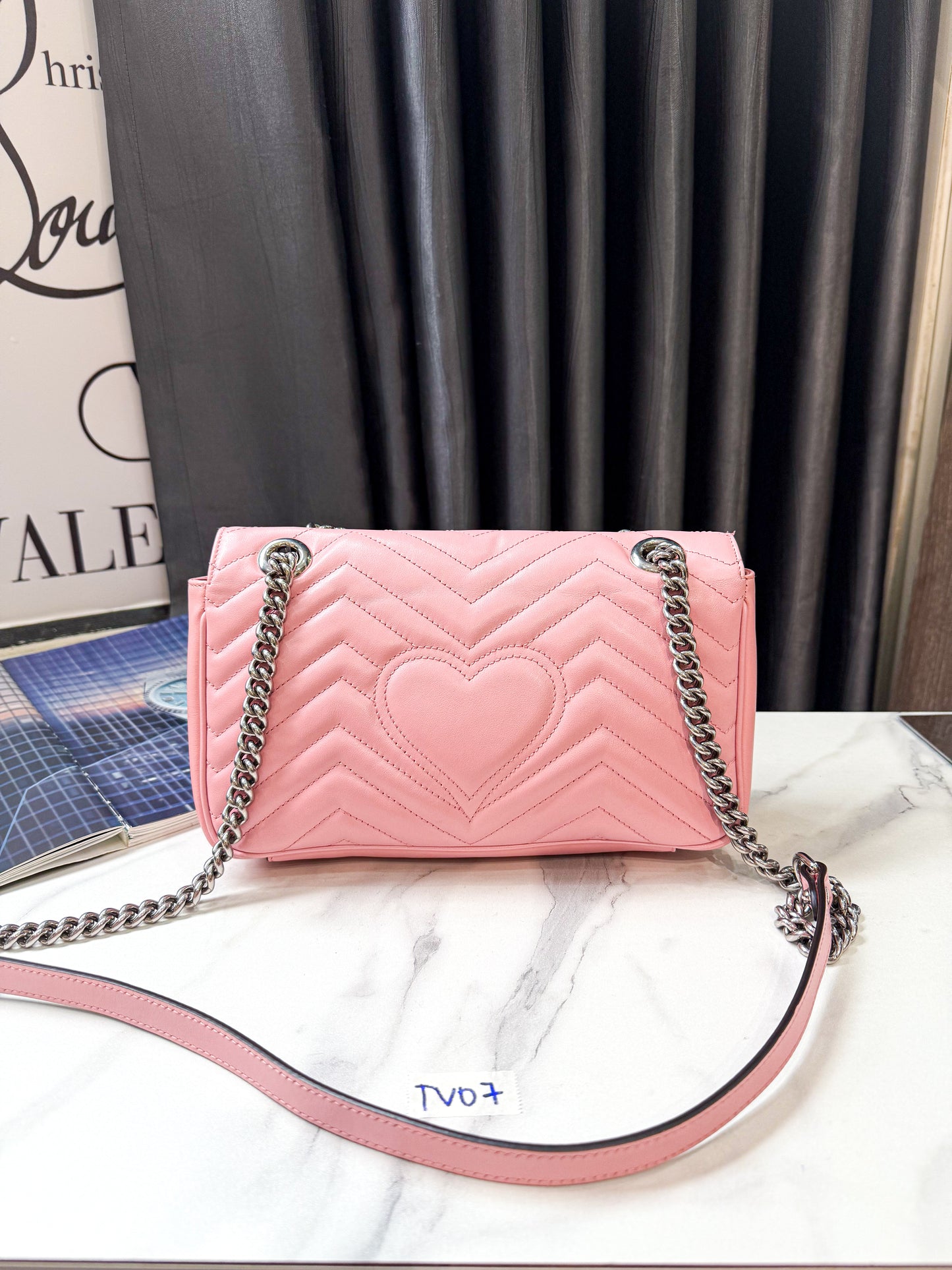 A A Gucci Marmont 26 Pink TV07
