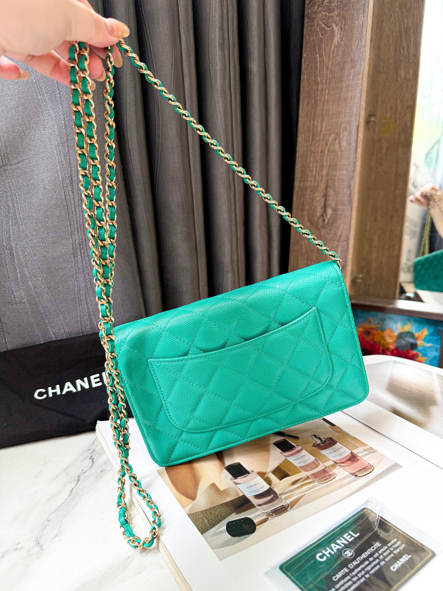 A A Chanel Woc Xanh