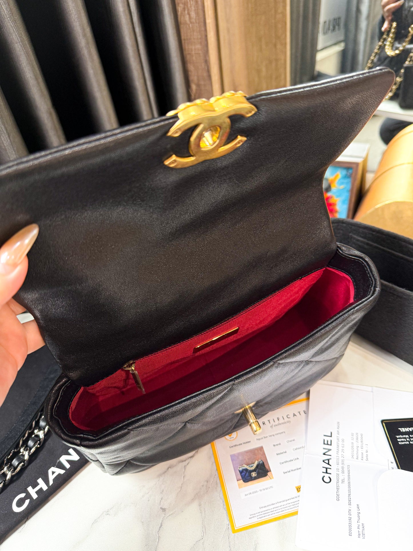 Chanel C19 Small Đen