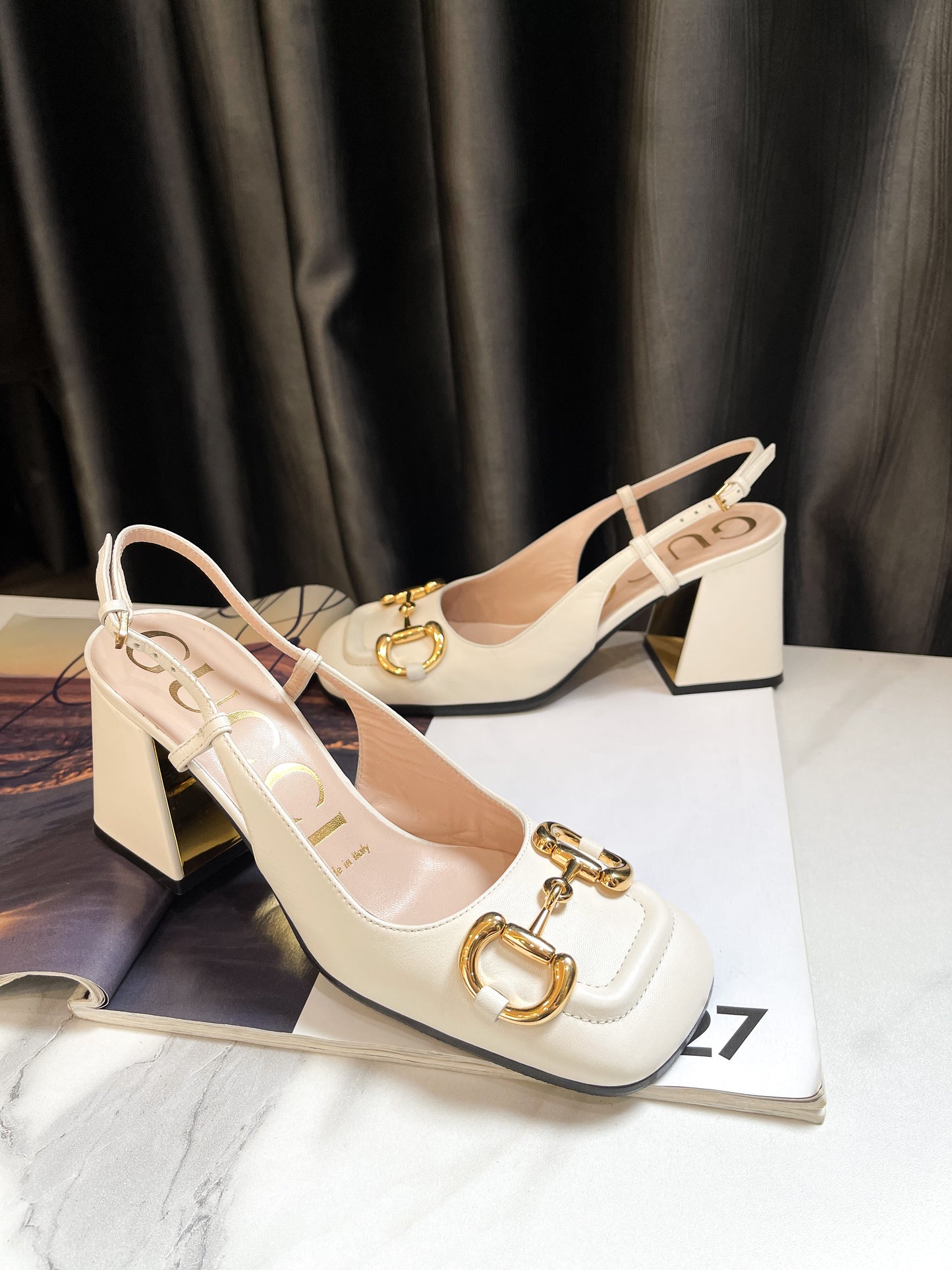 Giày Slingback Gucci Trắng