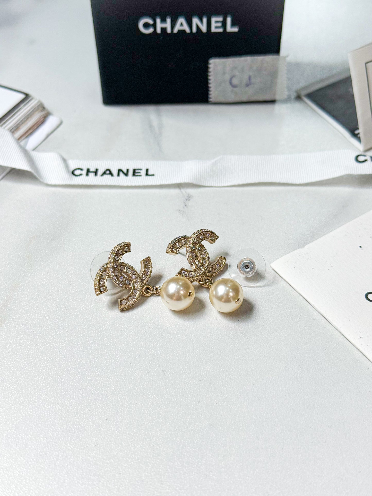 Khuyên Tai Chanel Used C1