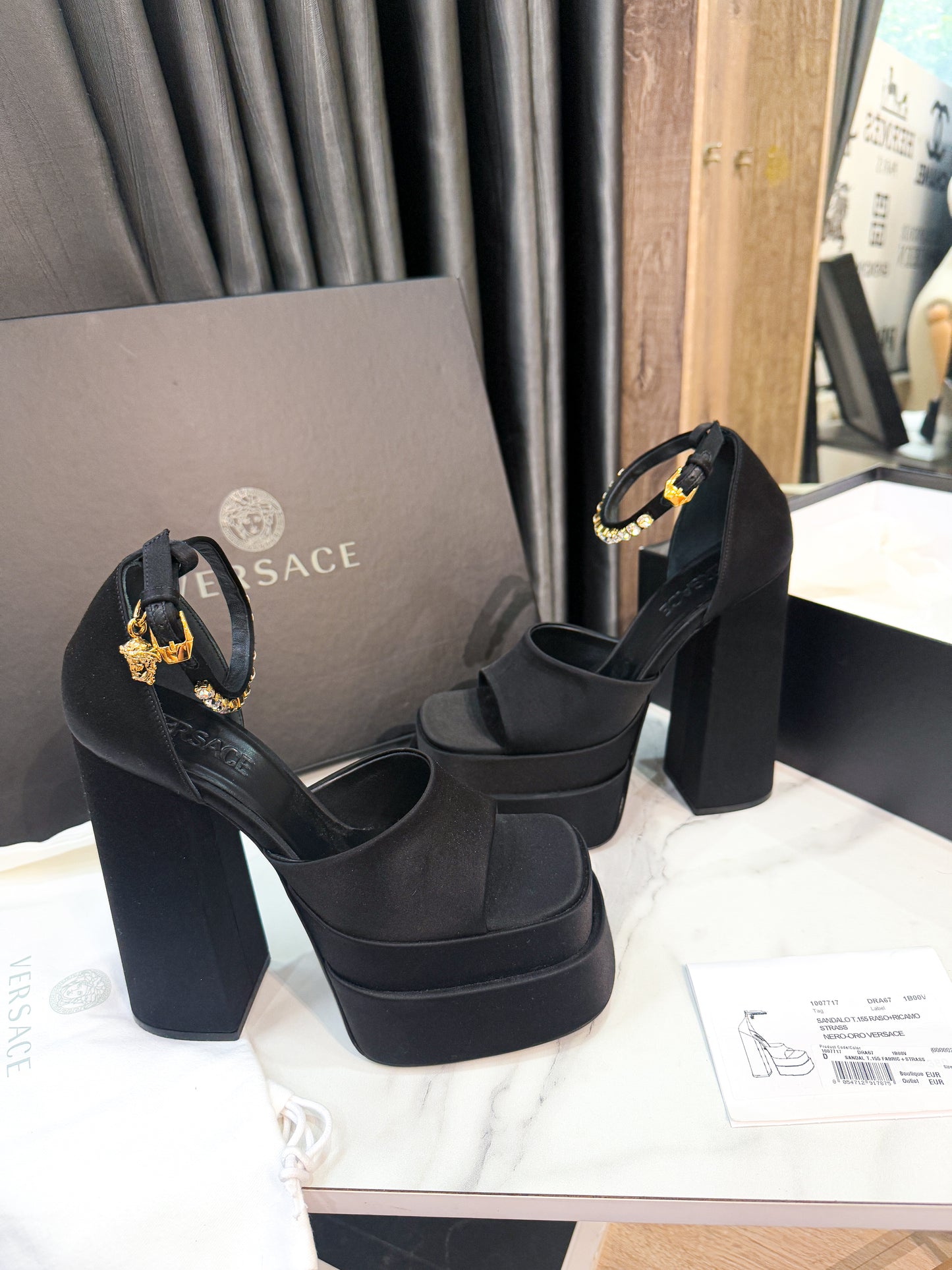 Sandal Versace Size 38