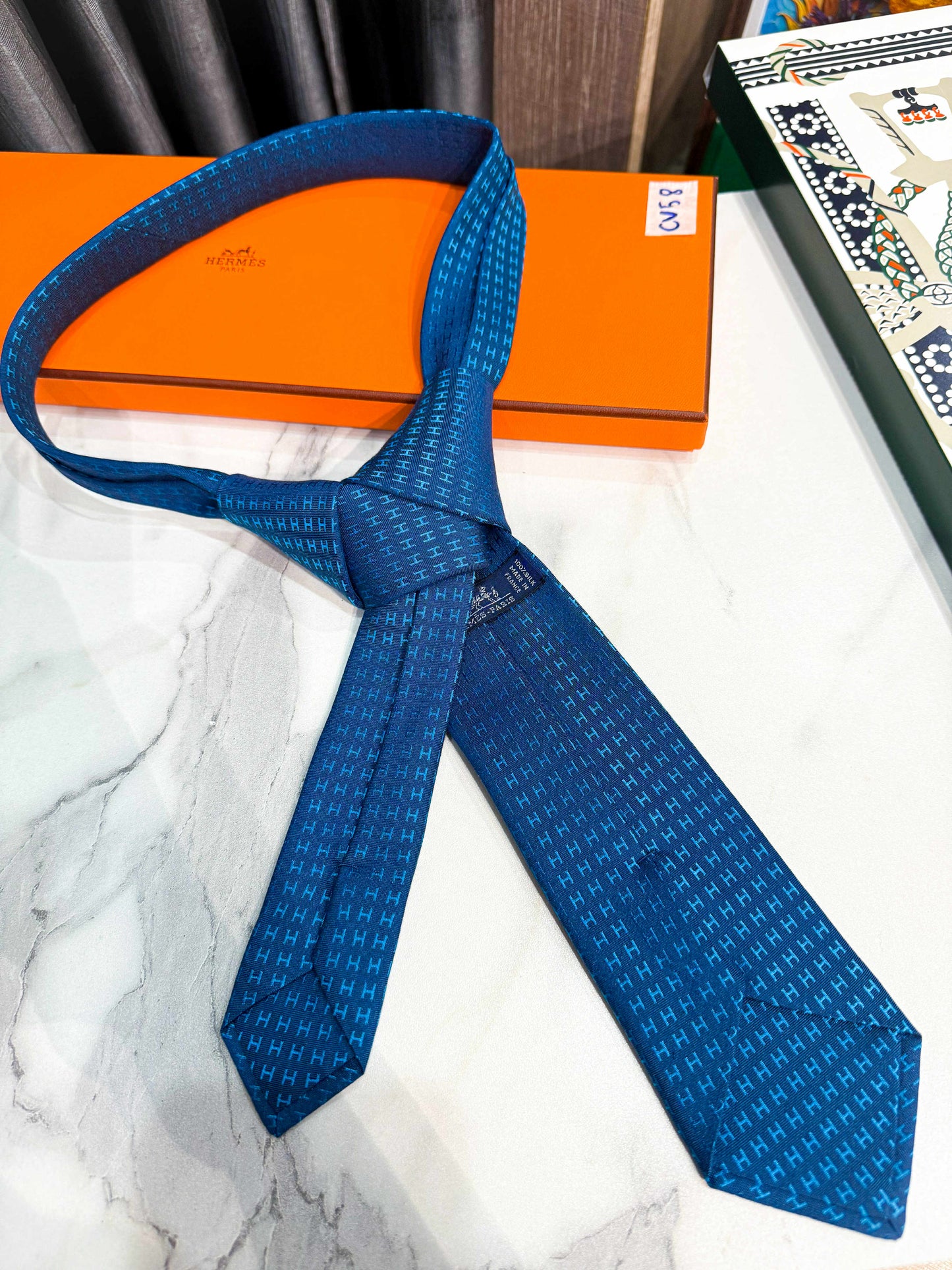 Cà Vạt Hermes CV58
