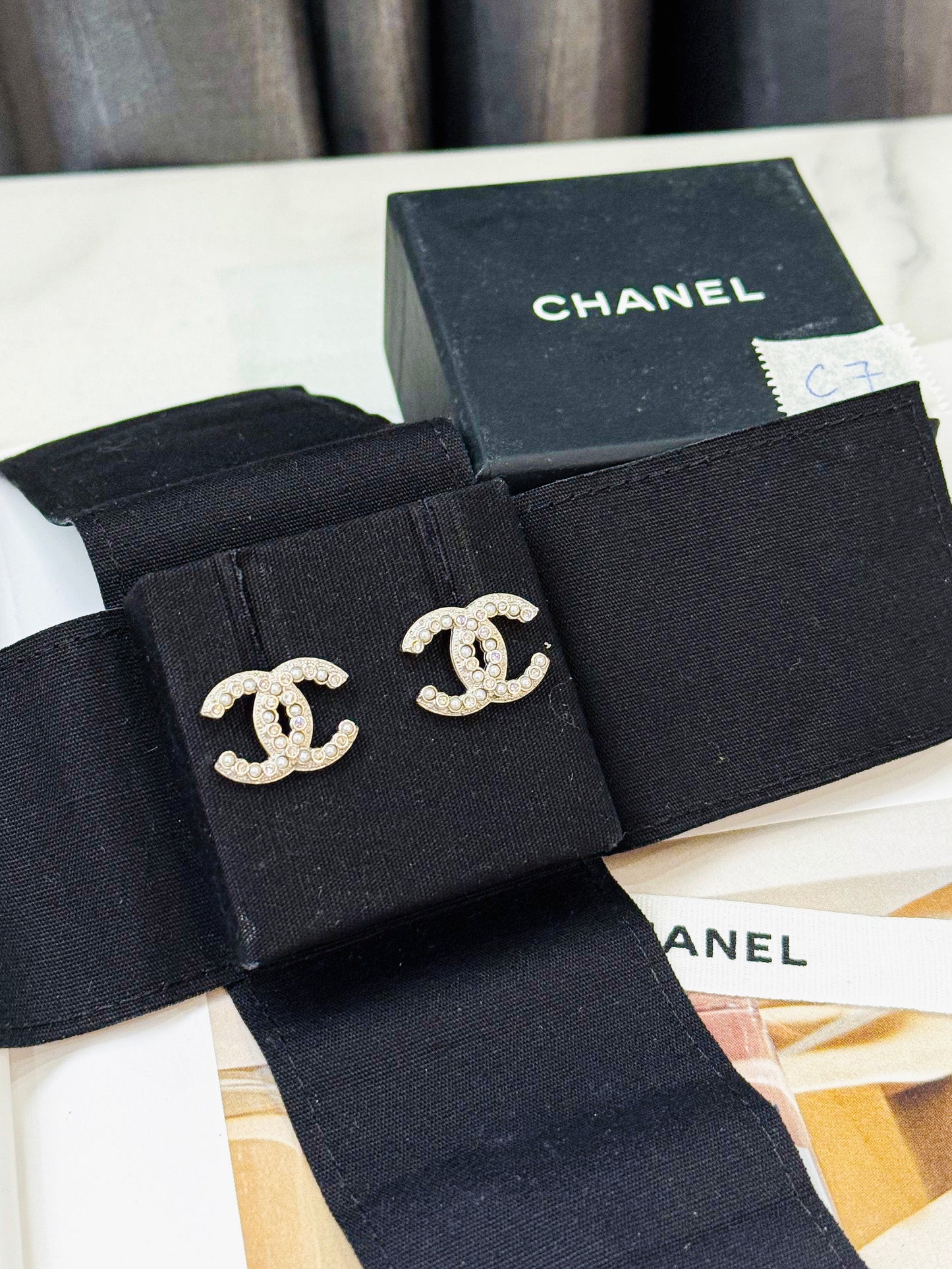 Khuyên Tai Chanel New C7
