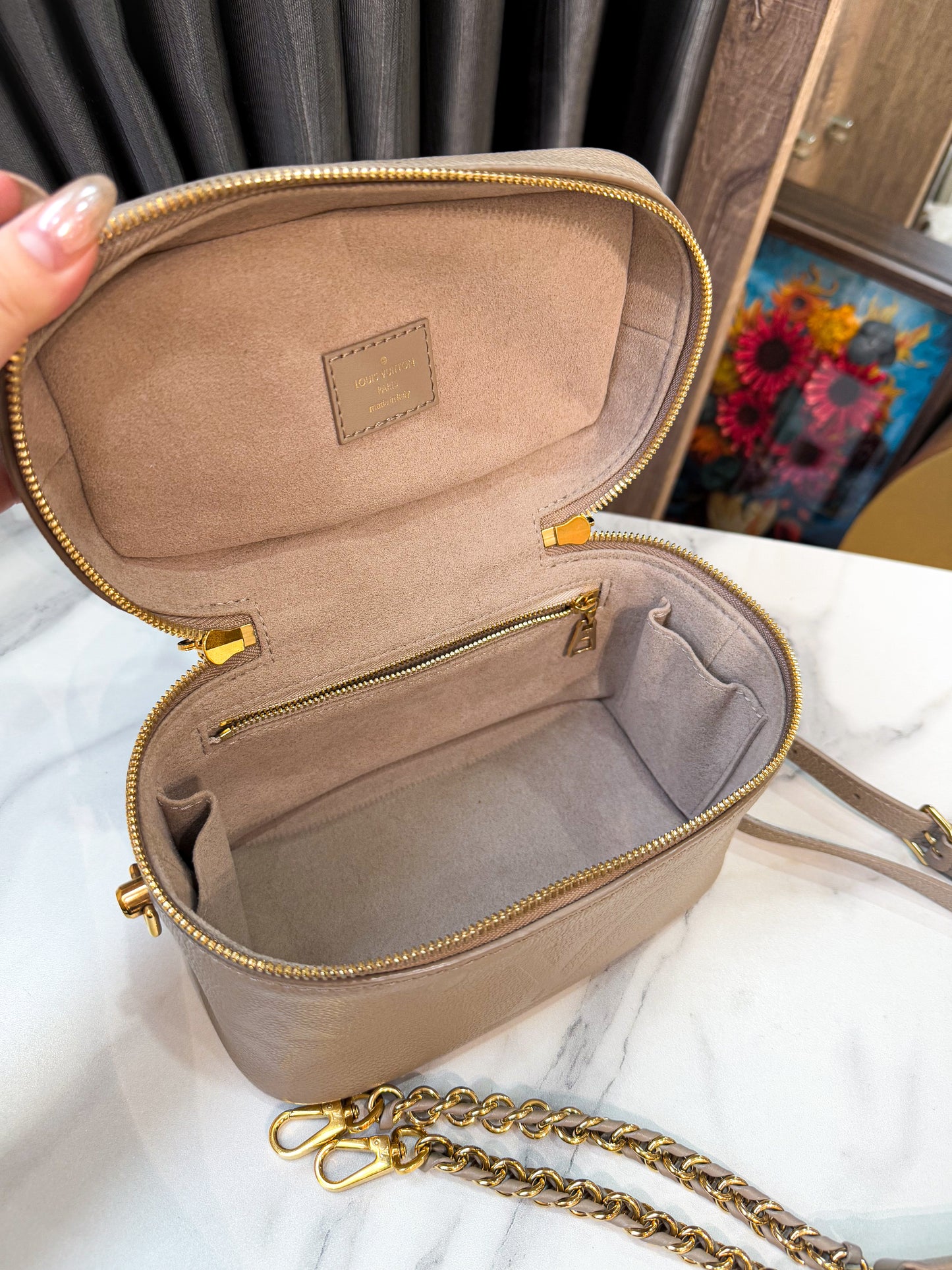 LV Vanity Da Bê